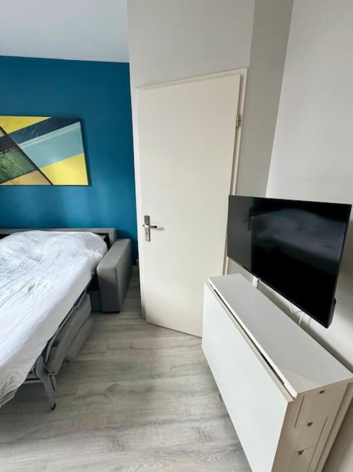 Le Bleu - Grange Blanche Apartment