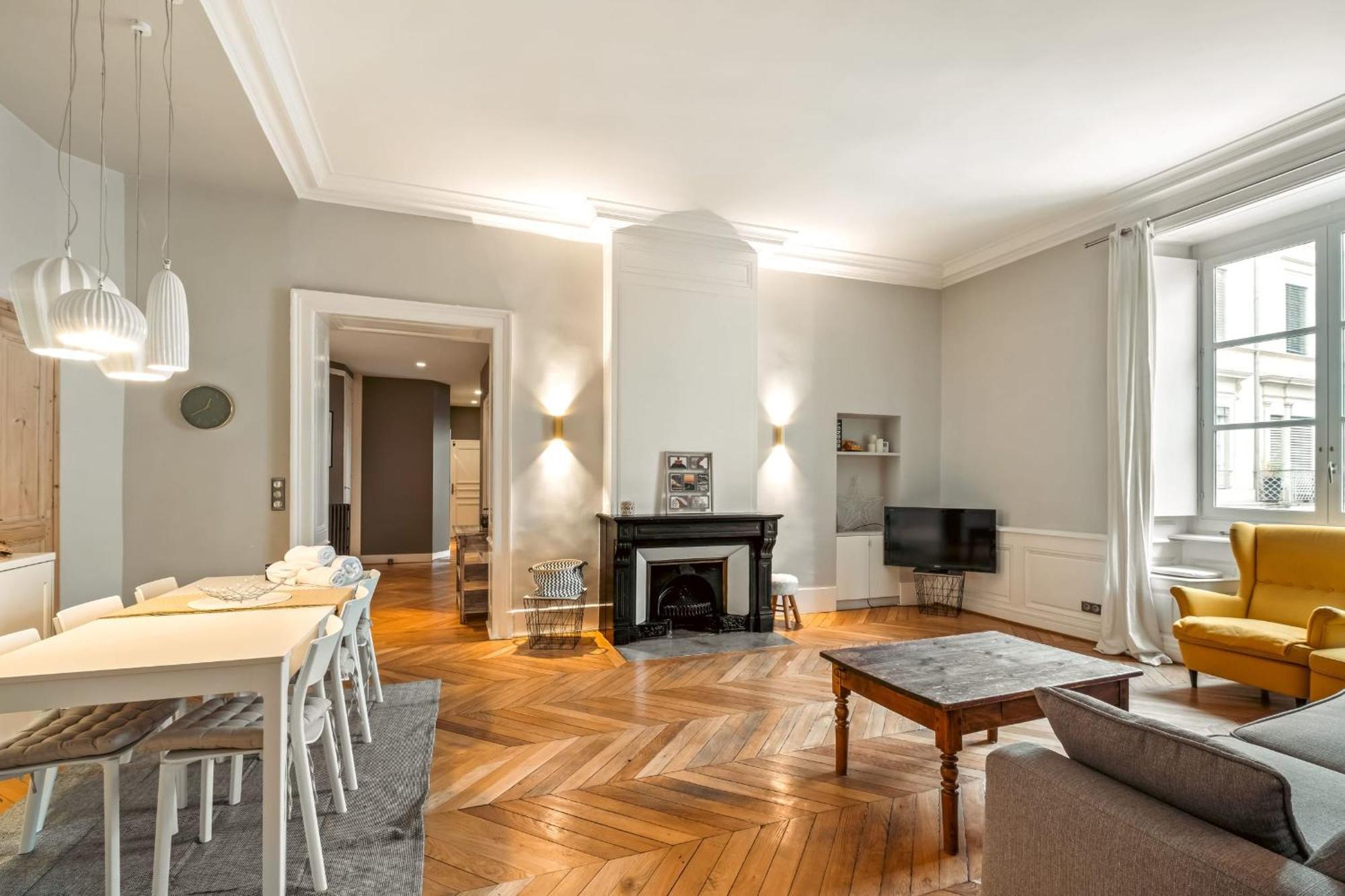 Le Meissonier 3-Bedroom Apartment In Terreaux *