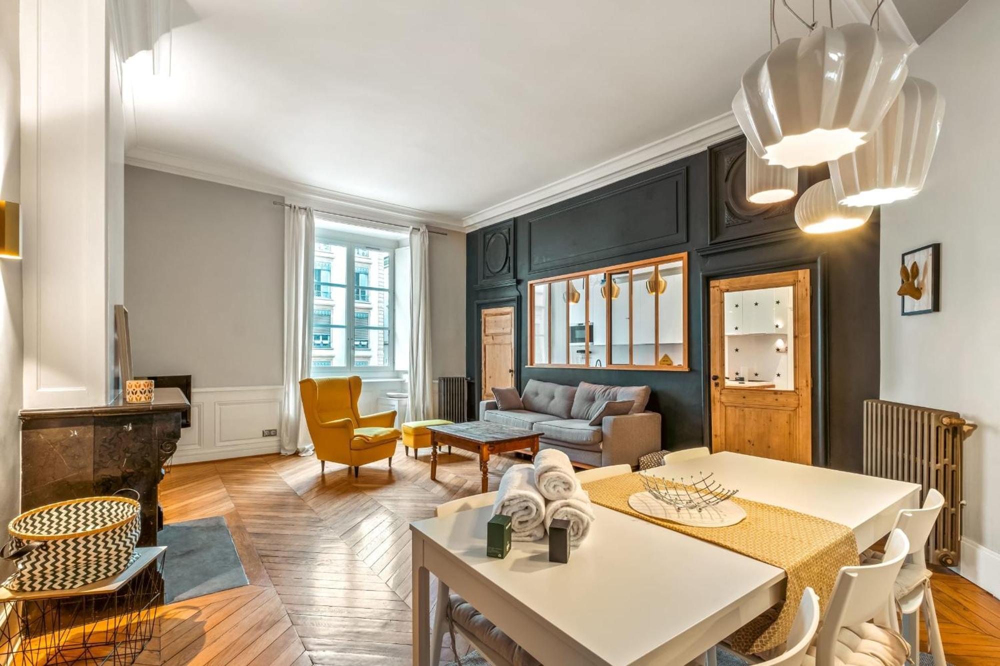 Le Meissonier 3-Bedroom Apartment In Terreaux Appartement *