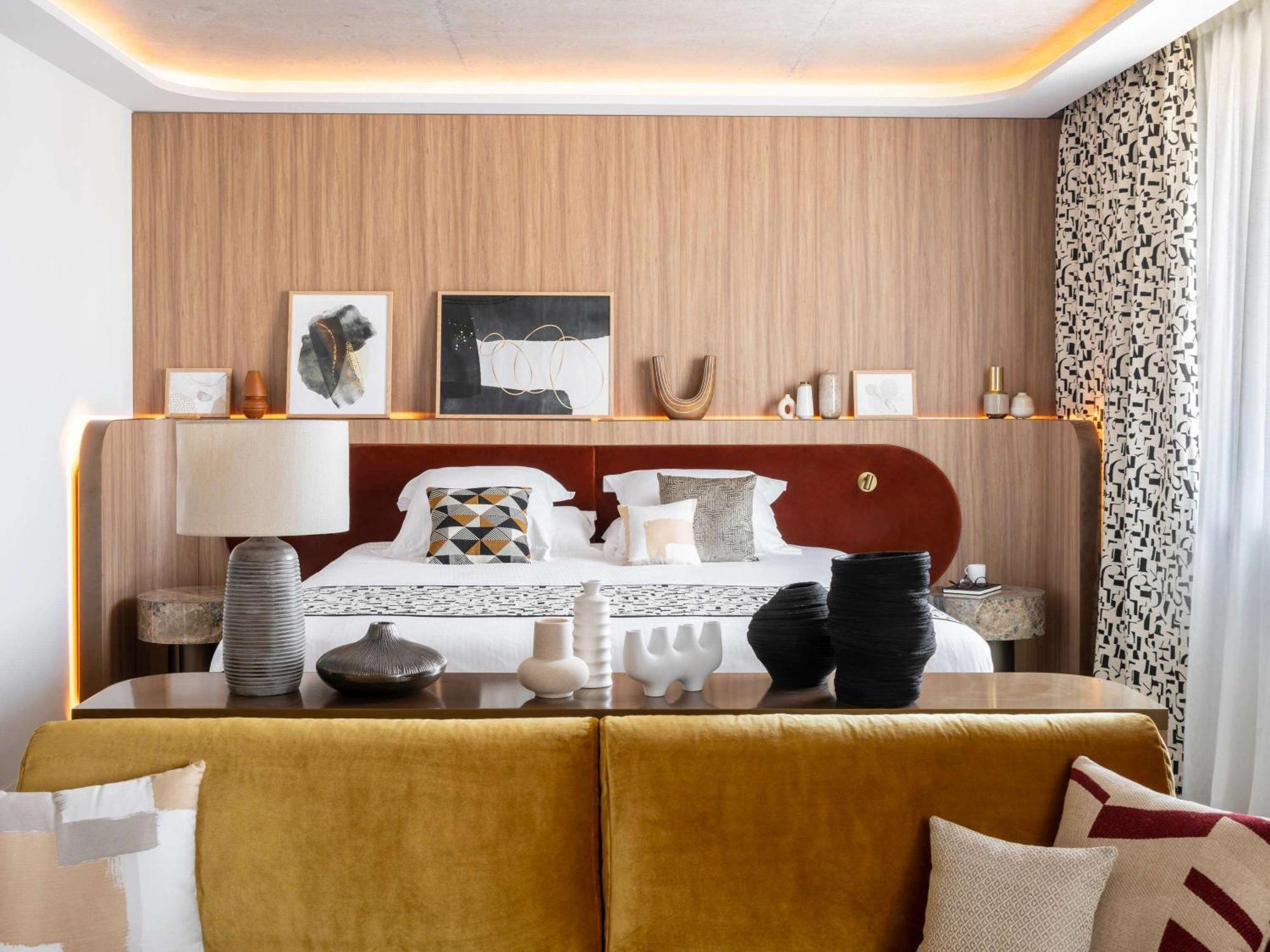 Pullman 4*
