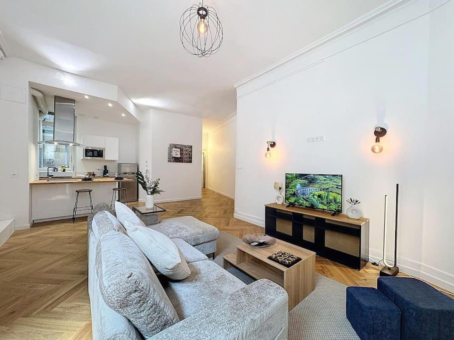 Appartement My Victor Hugo 2 *