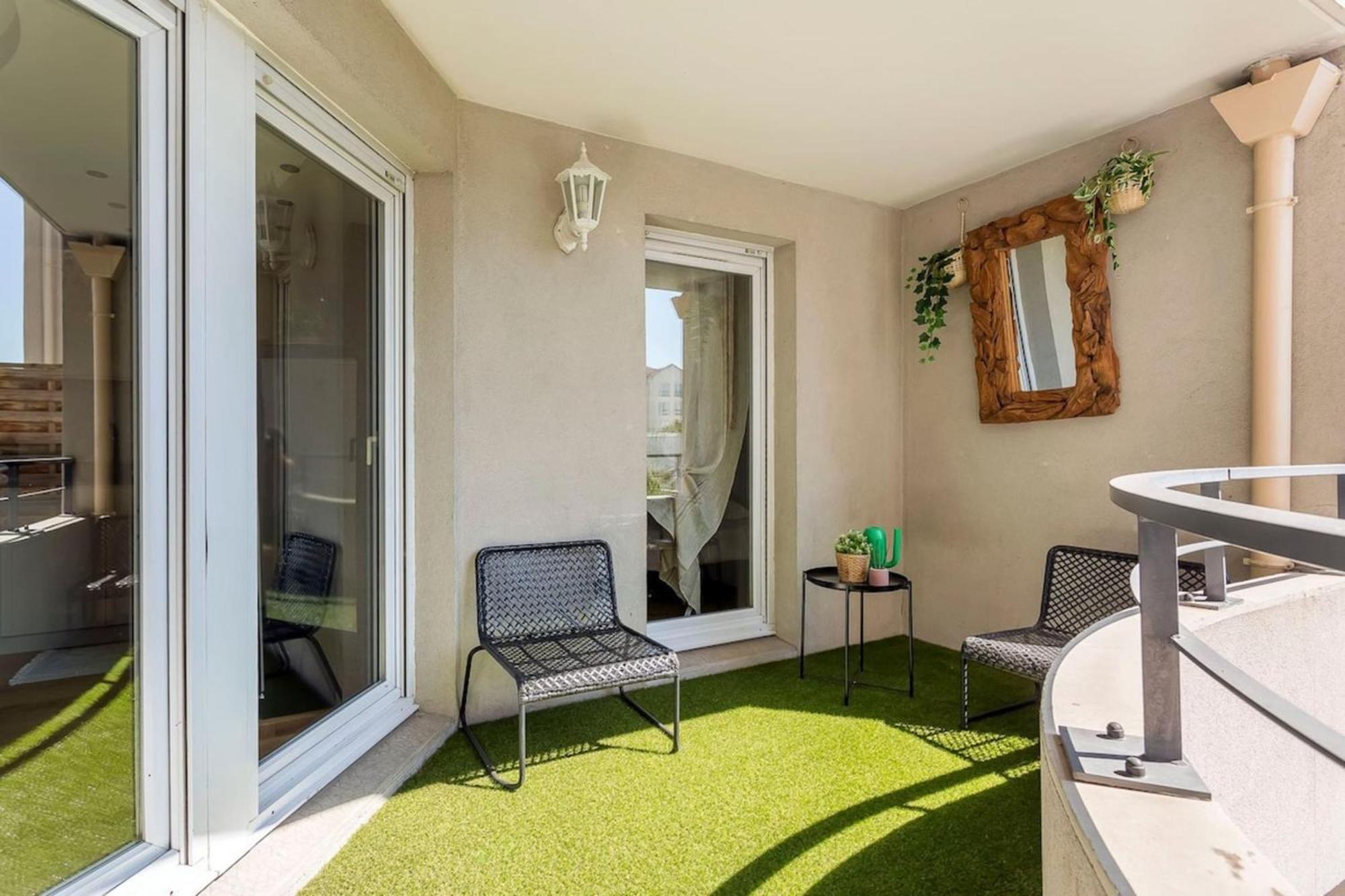 8th 3-bedroom - 6 Guests Apartment