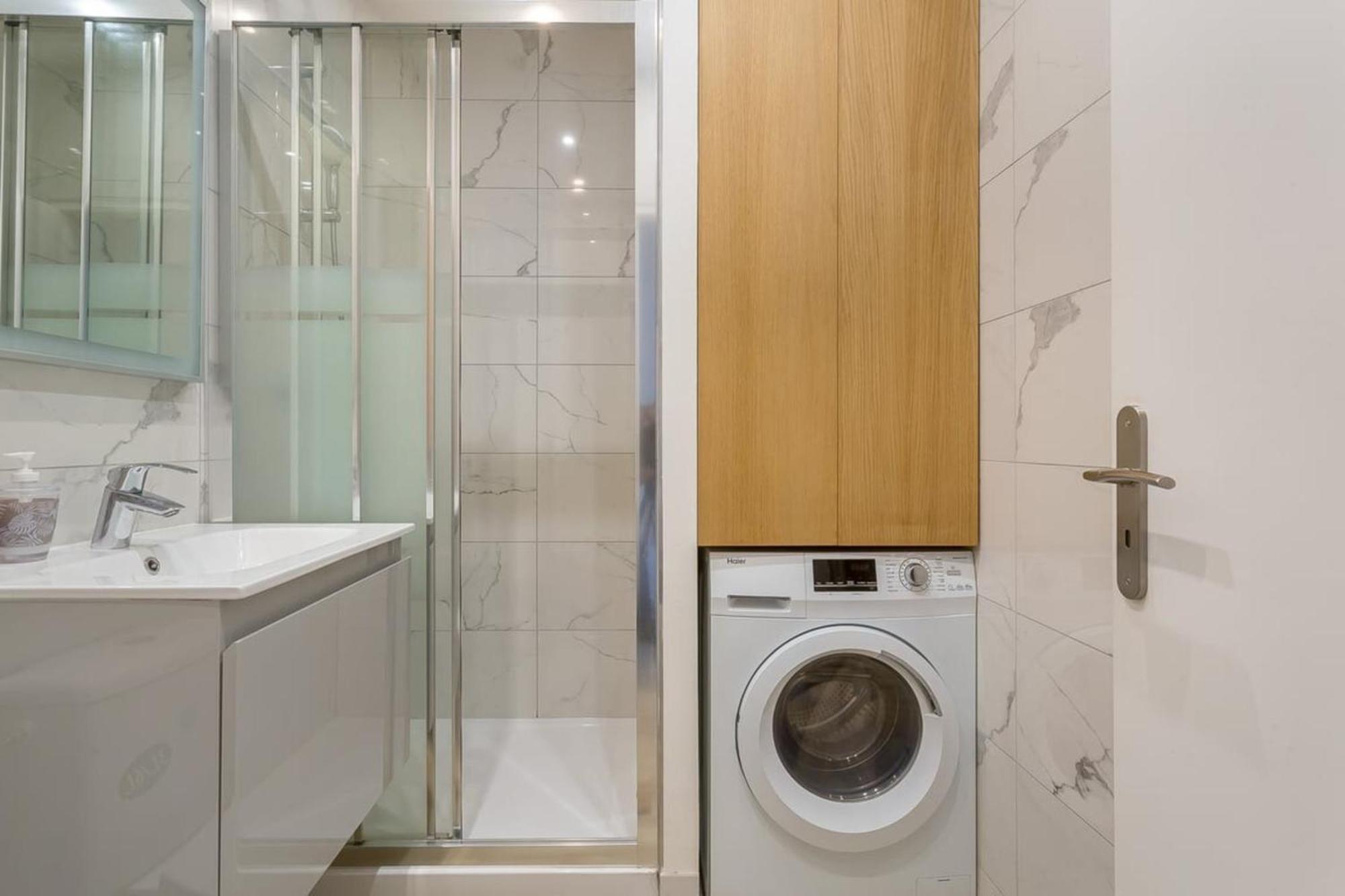 Hamac - Monplaisir Fully Equipped Studio-2p Apartment