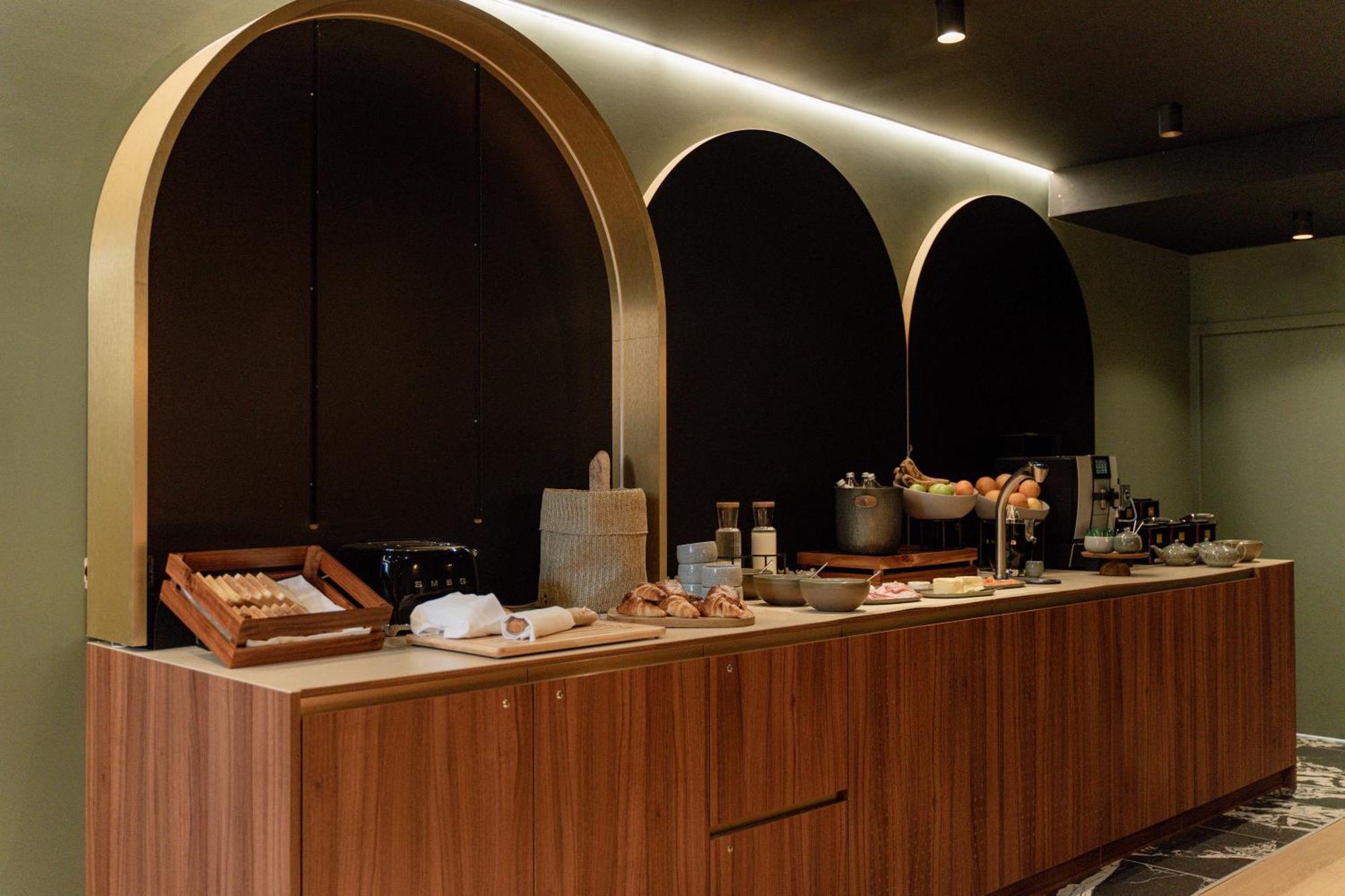 Hotel St Laurent - Handwritten Collection 4*