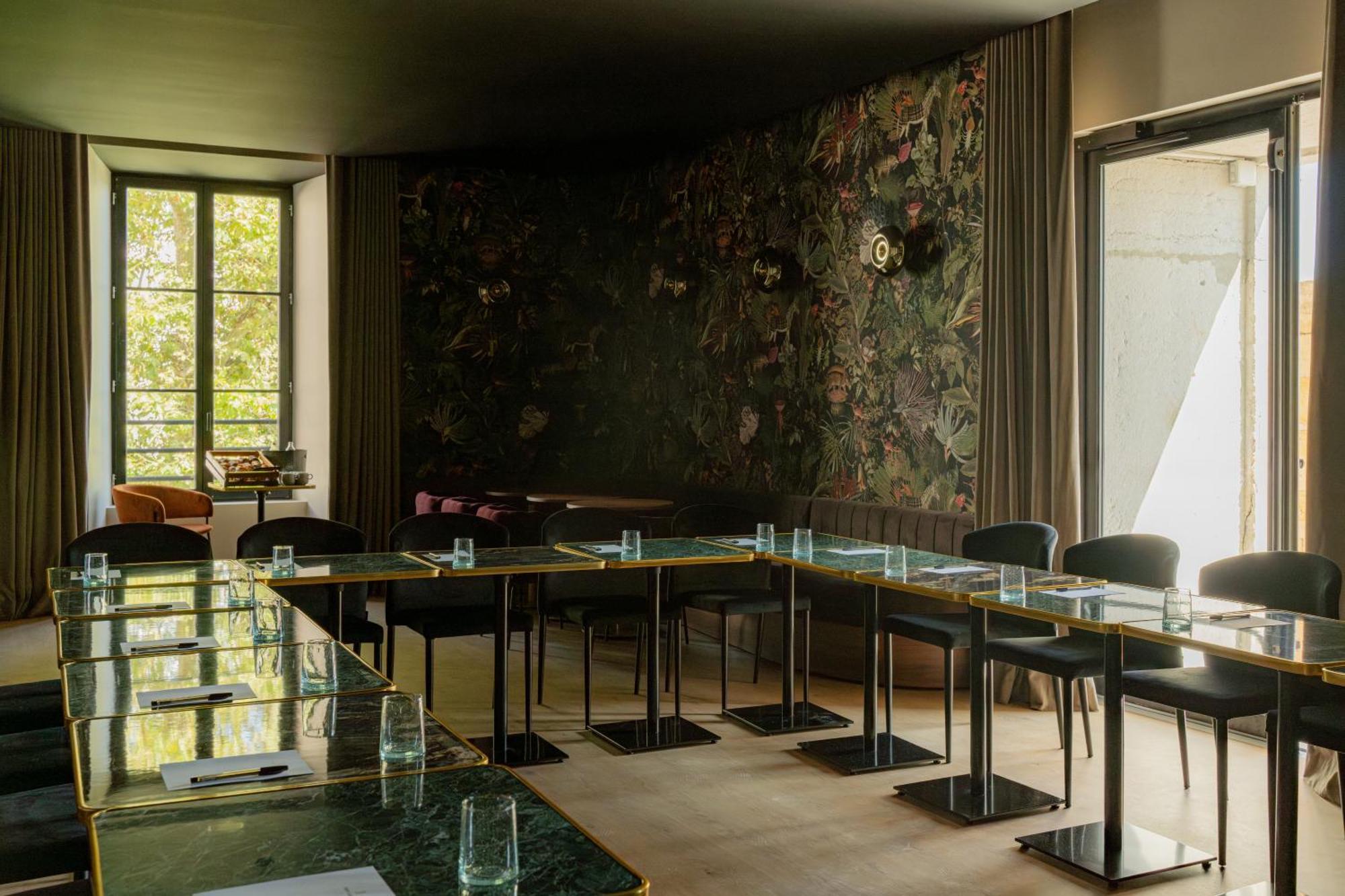 St Laurent - Handwritten Collection Lyon