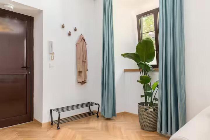 Palisades Lyon