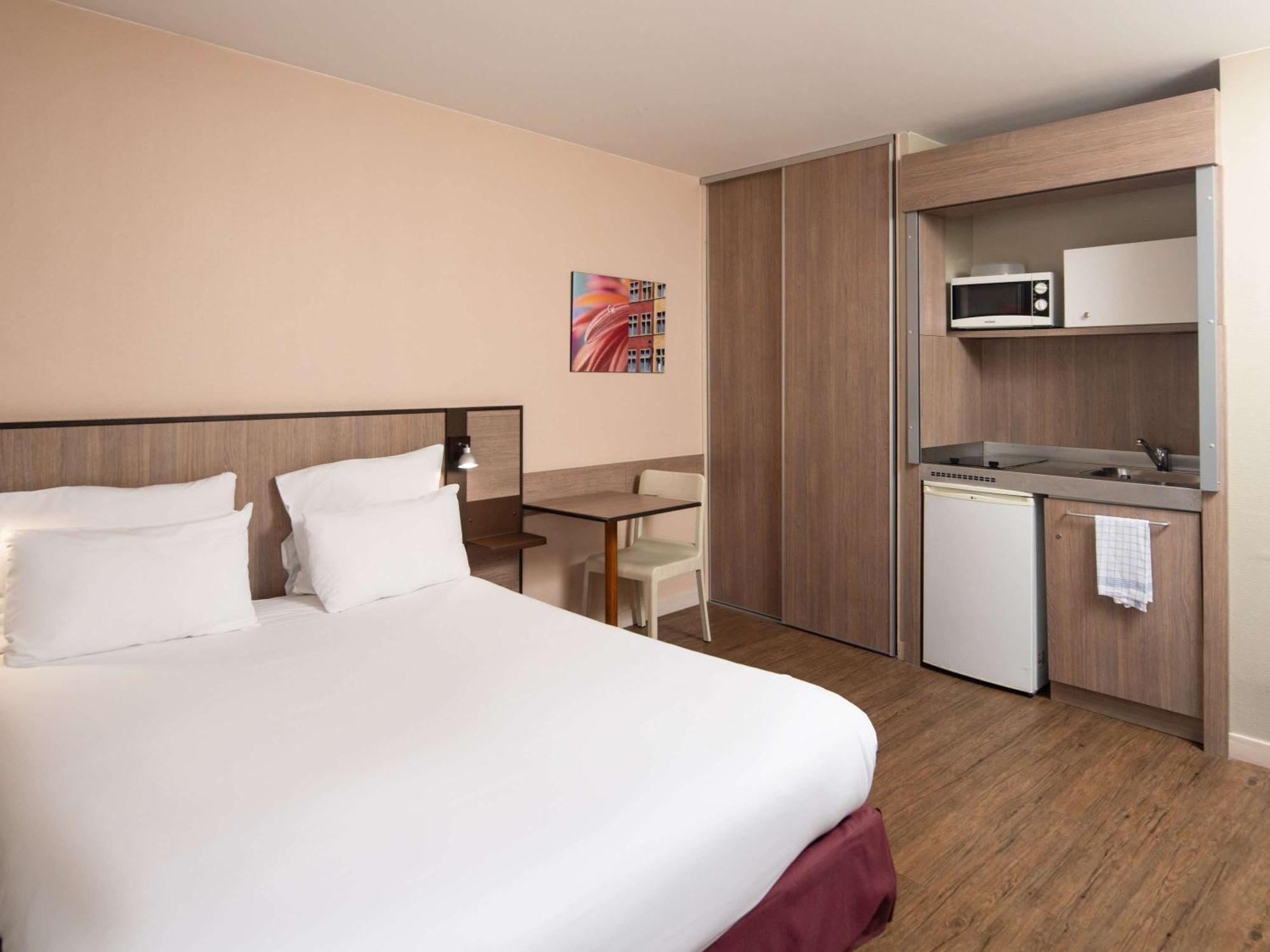 Adagio Access Centre Universite Aparthotel 3*
