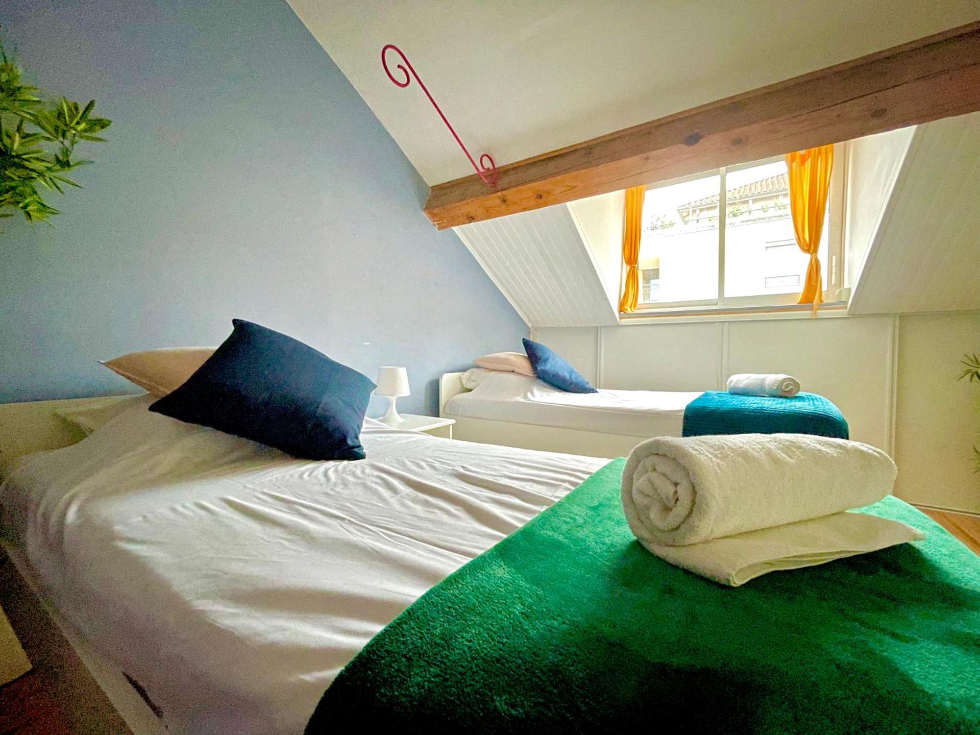 Bngo I Le Spacieux I 9 Personnes, Climatisation, Parking Gratuit, 3 Chambres, 6 Lits, Gare Partdieu, Centre De Lyon