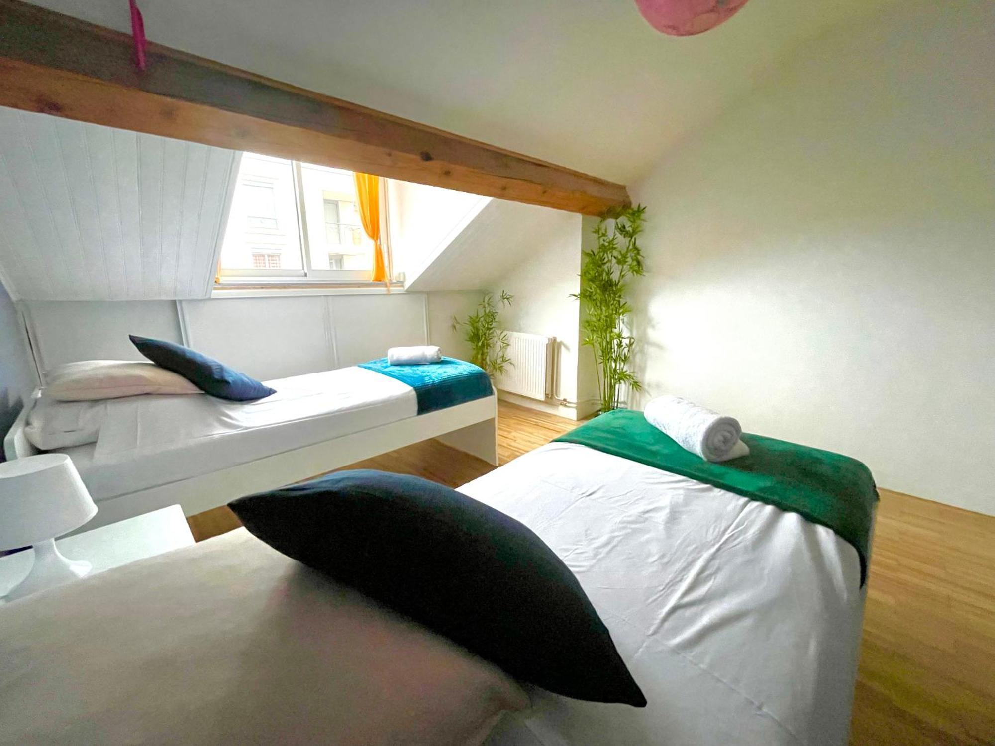 Appartement Bngo I Le Spacieux I 9 Personnes, Climatisation, Parking Gratuit, 3 Chambres, 6 Lits, Gare Partdieu, Centre De Lyon