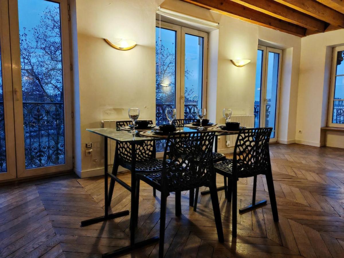 Appartement Grand Loft Bourgeois, Coeur Vieux