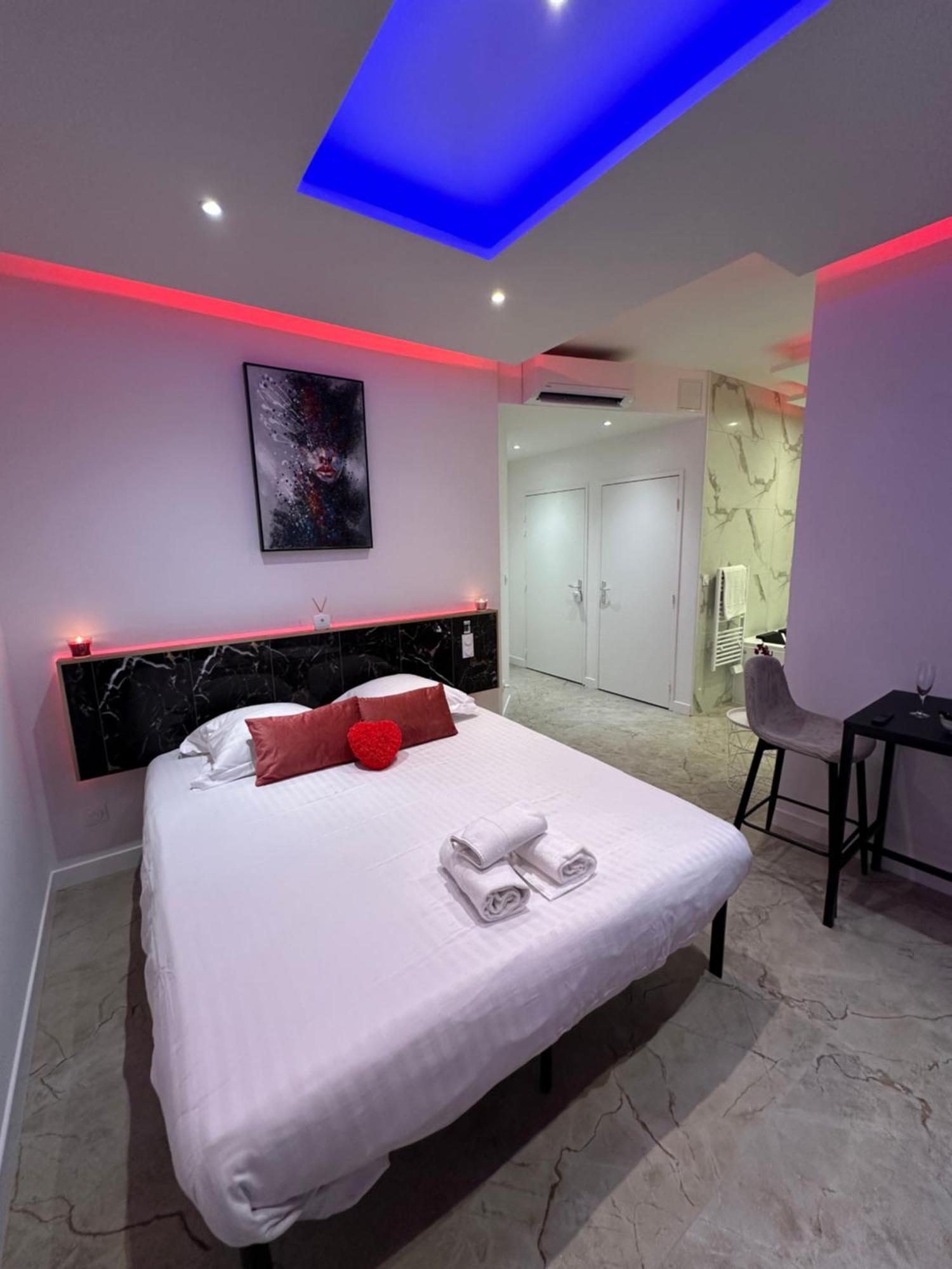 Appart hôtel Les Bulles De Mona Lila -proximite Gare De Lyon- *