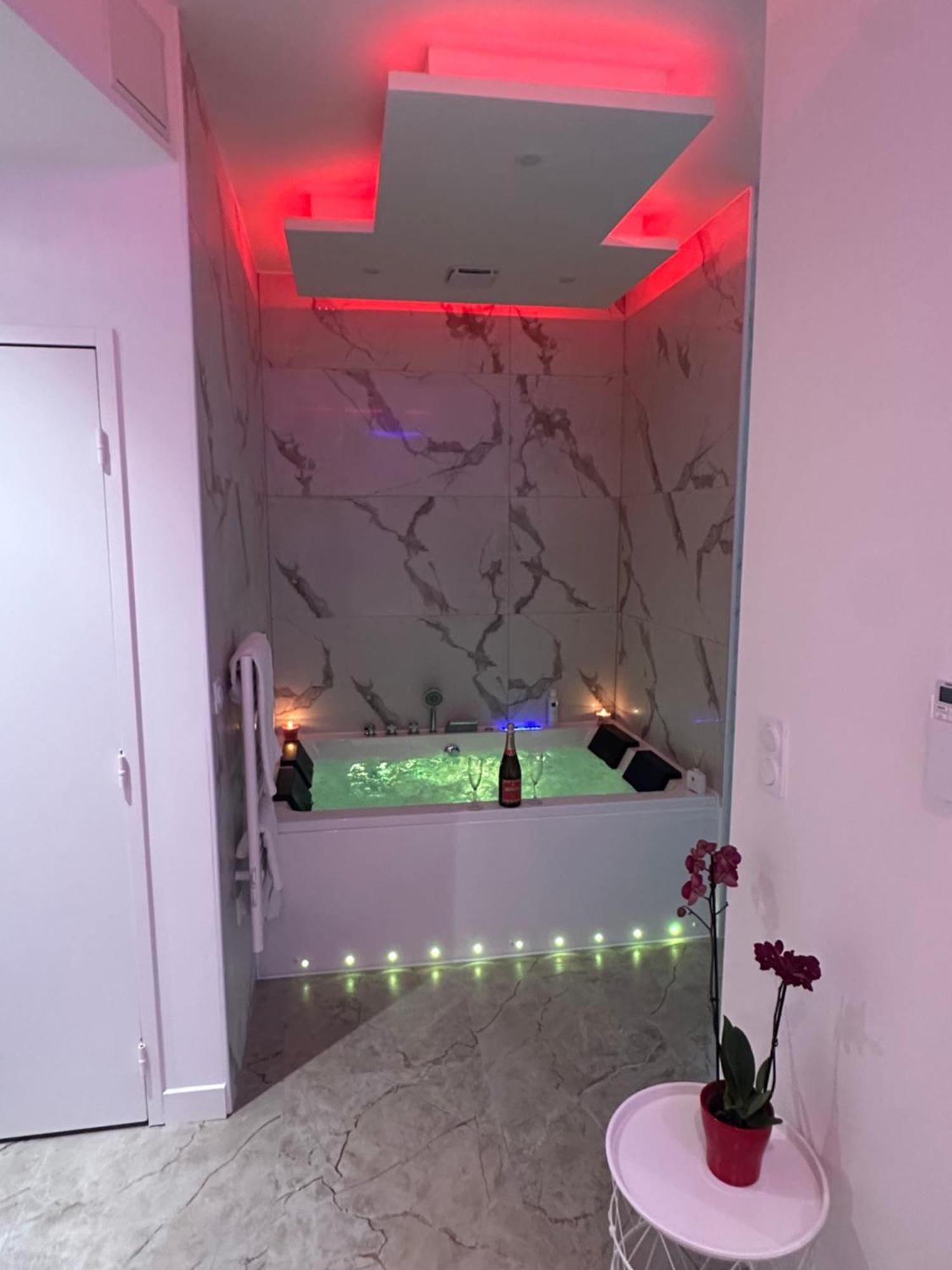 Appart hôtel Les Bulles De Mona Lila -proximite Gare De Lyon- Lyon