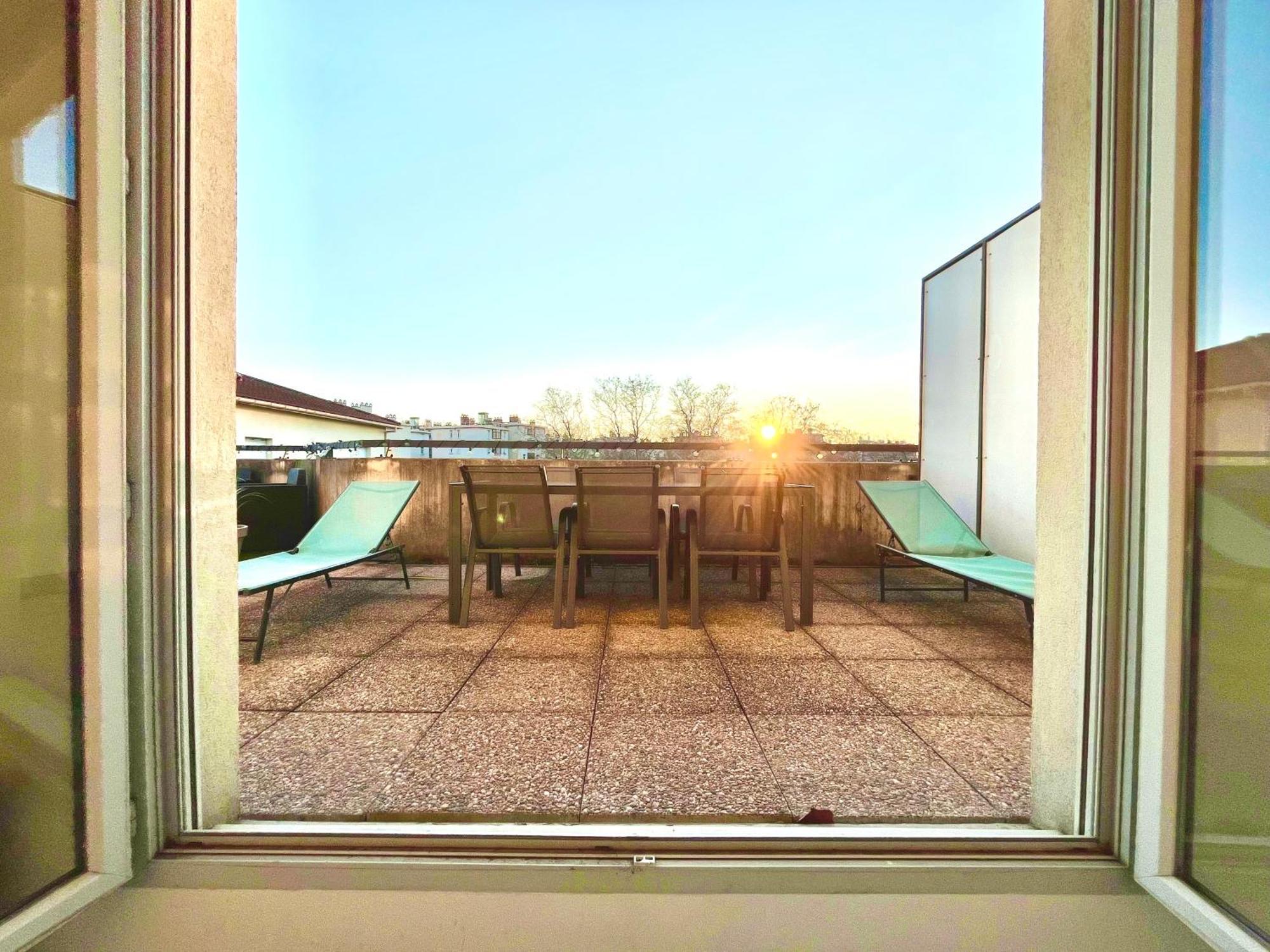 Apartamento Bngo I Immense Rooftop I 2 Chambres, 4 Places Parkings, 2 Immenses Terrasses, 8 Personnes *