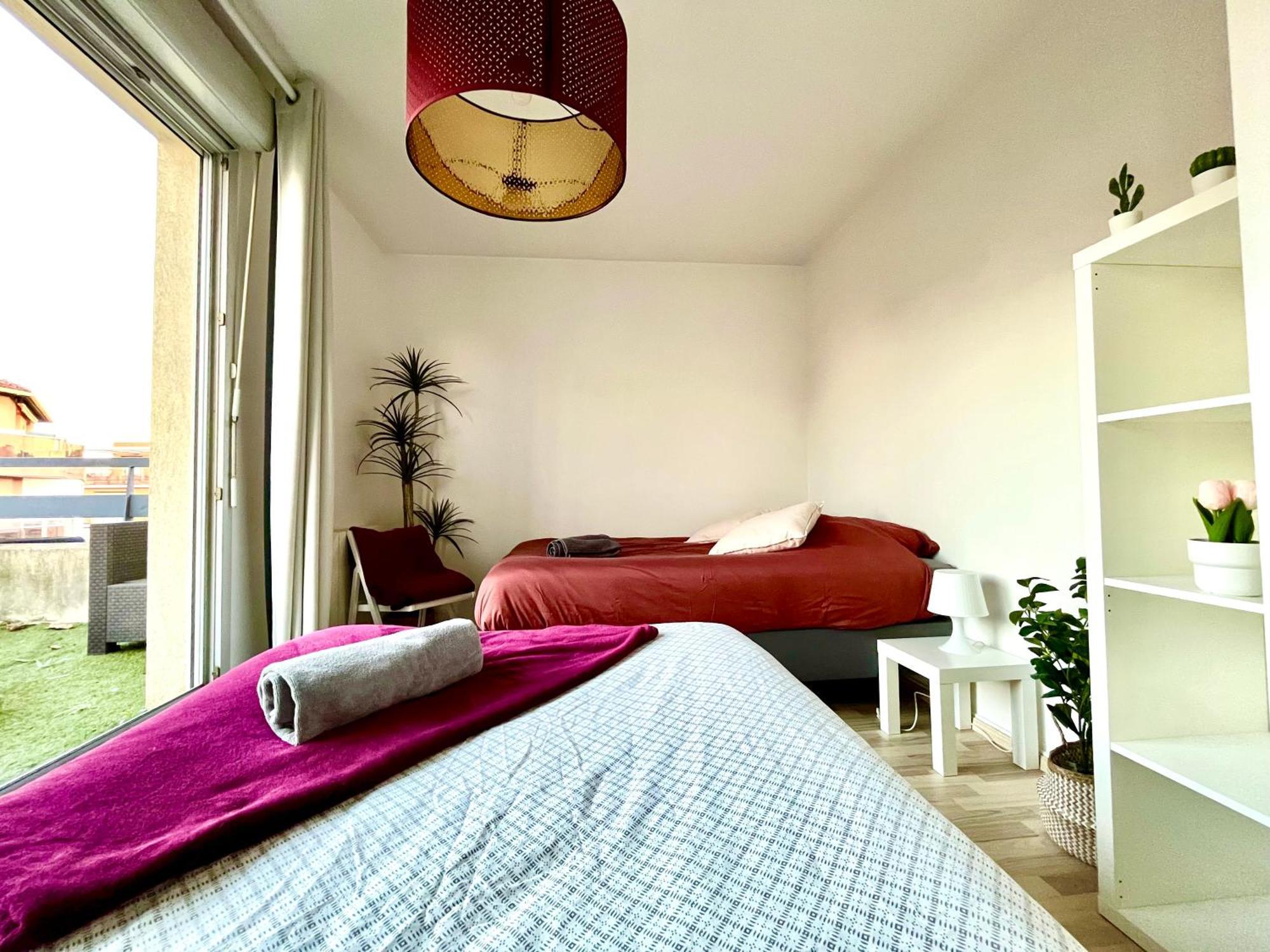 Bngo I Immense Rooftop I 2 Chambres, 4 Places Parkings, 2 Immenses Terrasses, 8 Personnes *