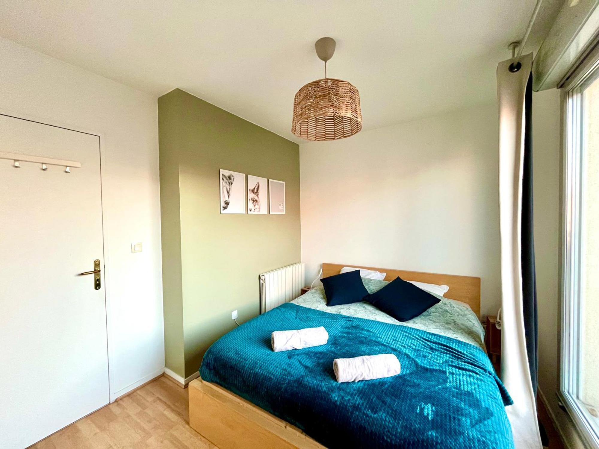 Bngo I Immense Rooftop I 2 Chambres, 4 Places Parkings, 2 Immenses Terrasses, 8 Personnes Lyon