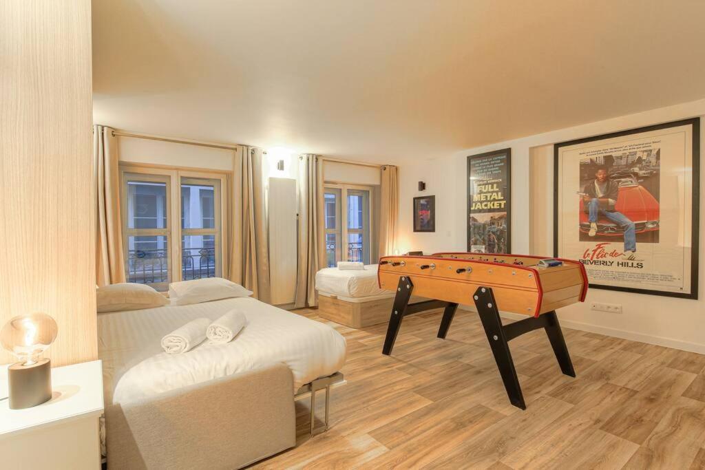 Hollywood Nostalgia, 8 Personnes - Parking, Terreaux Apartment