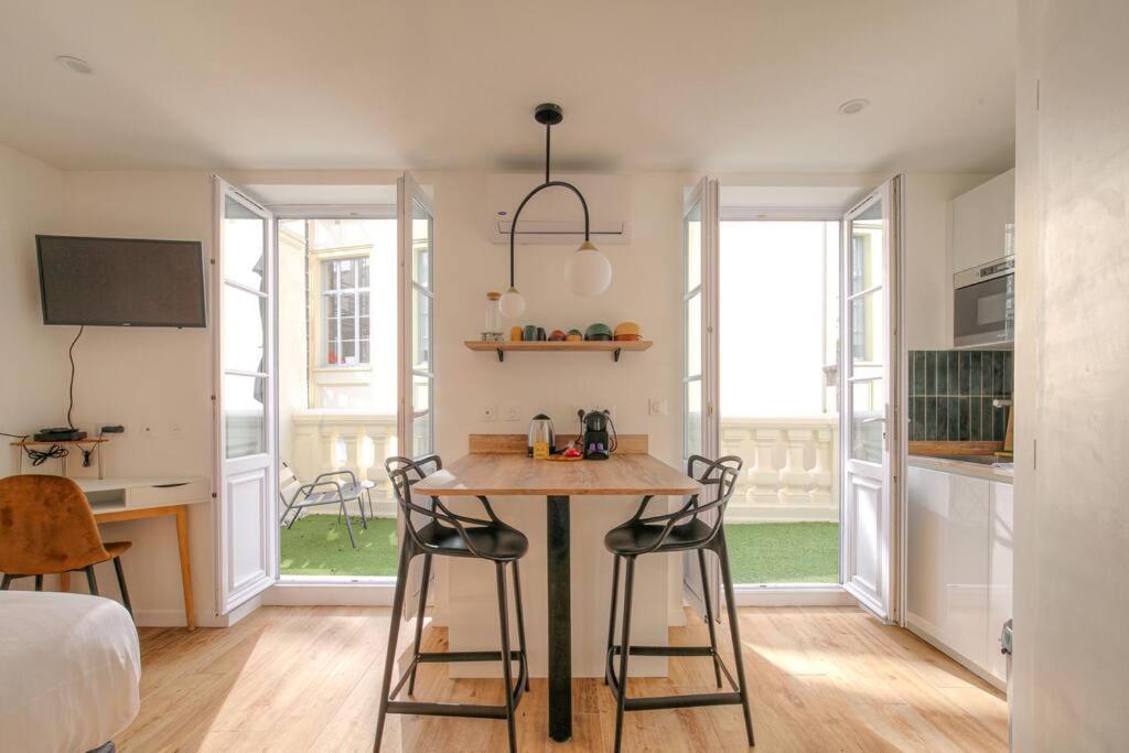 Joli Climatise Avec Terrasse - Centre Appartement Lyon