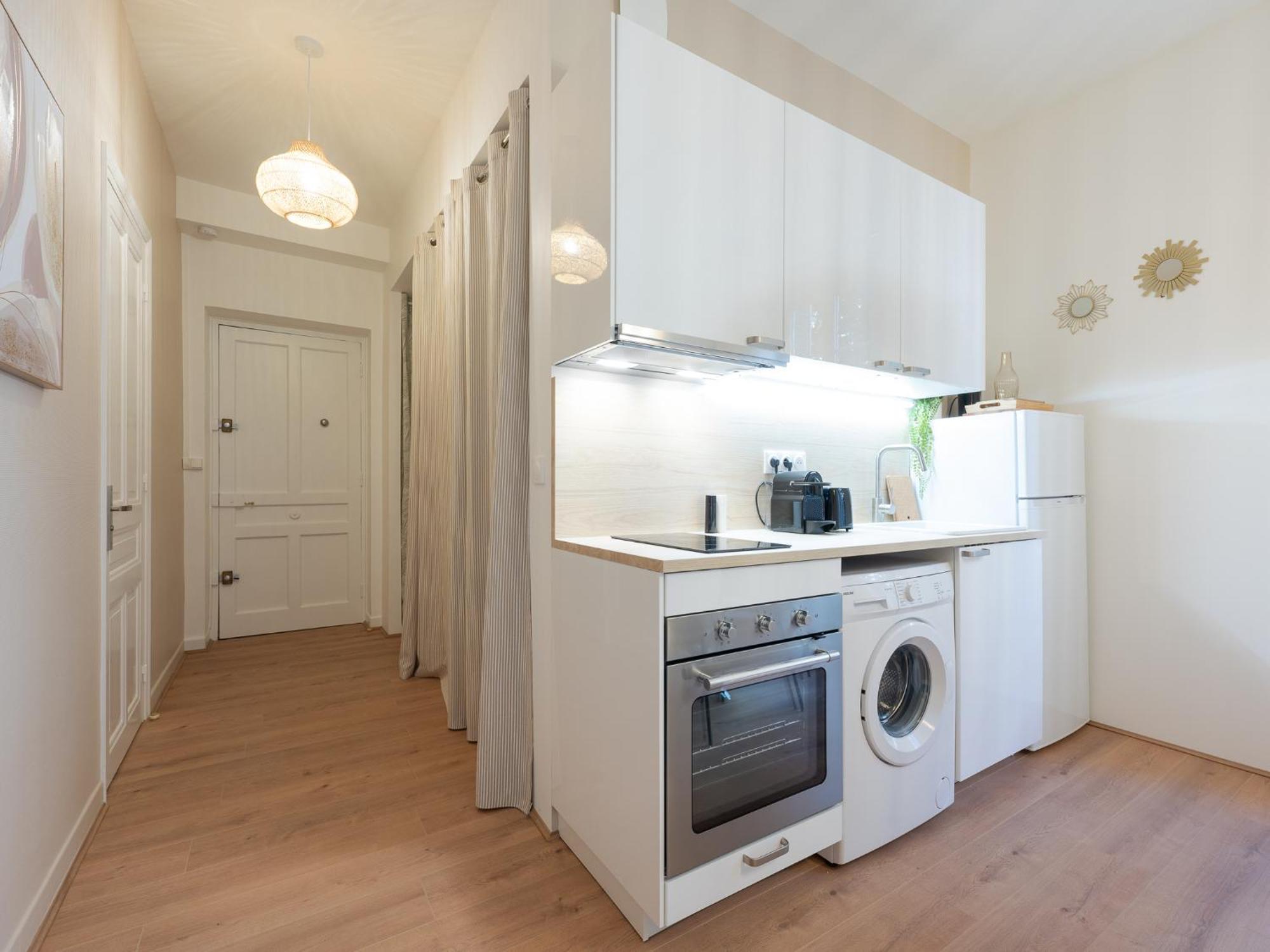 Apartment Bngo I Luxe & Confort I Gare Partdieu, 2 Personnes, Aeroport, Rhone-express Lyon