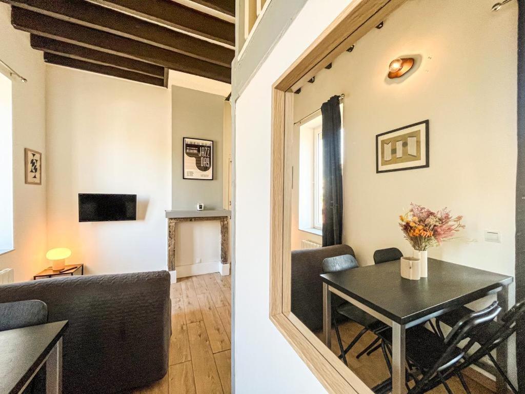 Apartment Bertone Lyon