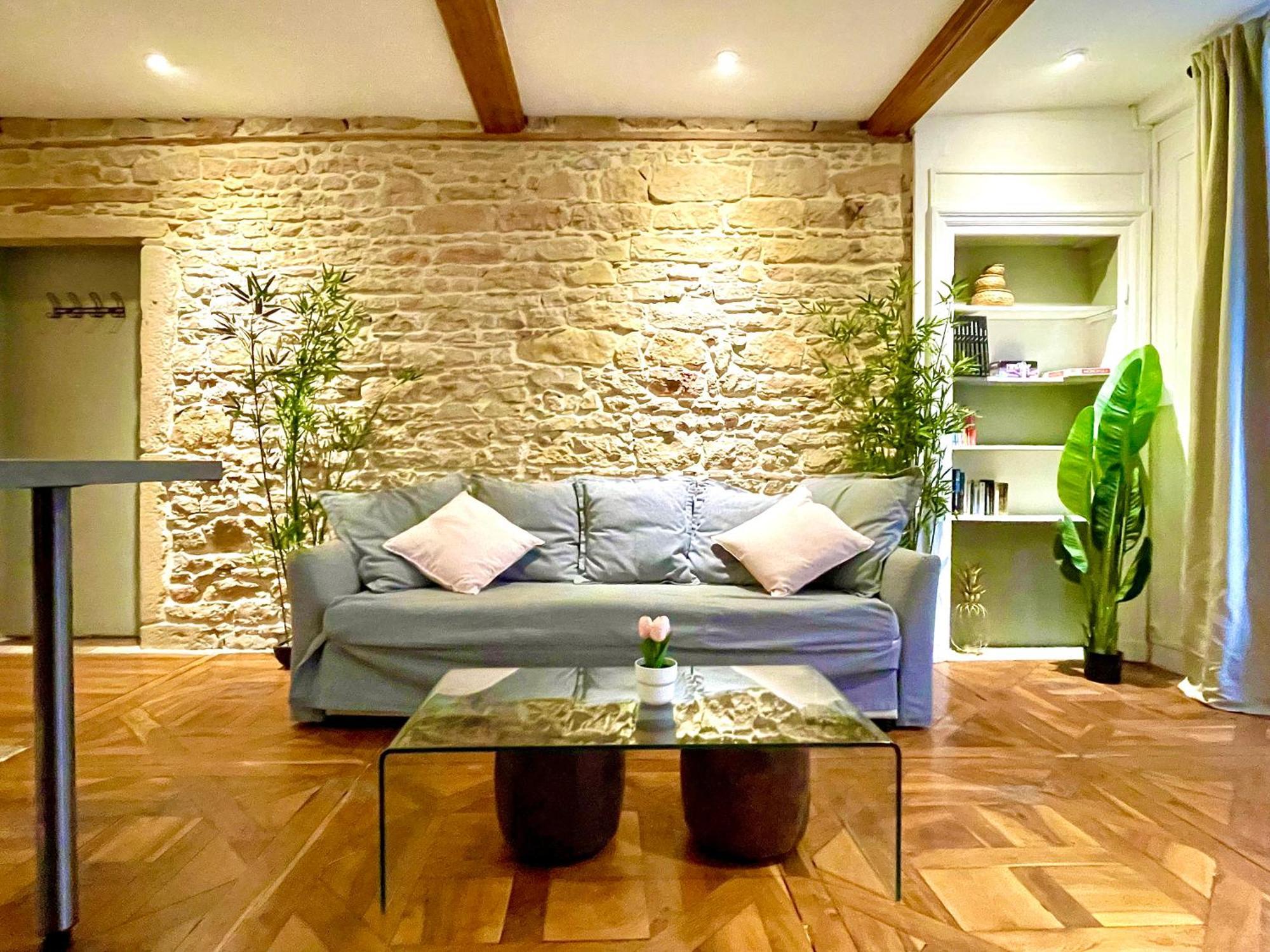 Apartamento Bngo I Luxe & Confort I Centre, 4 Personnes, Toilette Separe, Place Des Terreaux Lyon