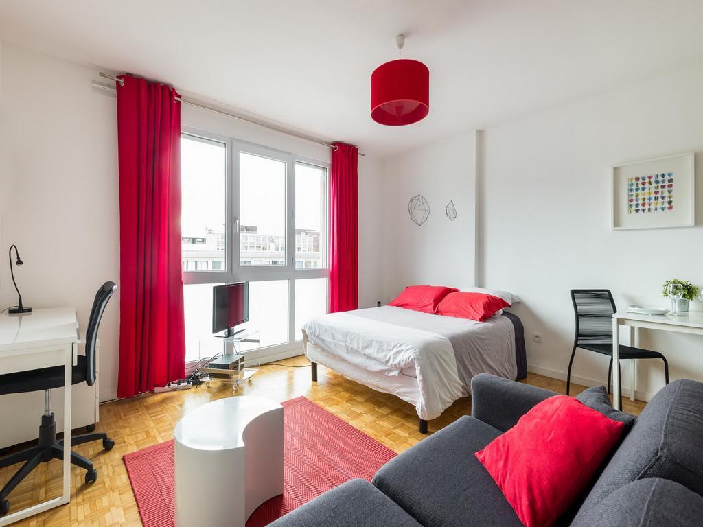 Studio Part Dieu Apartment