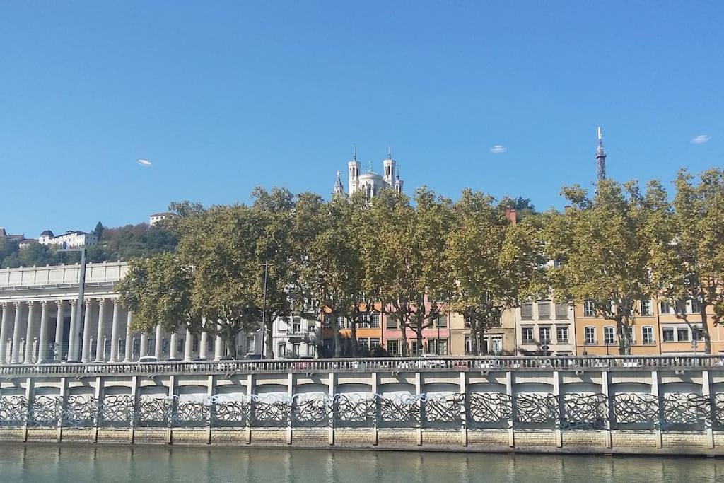 Les 24 Colonnes Appartement