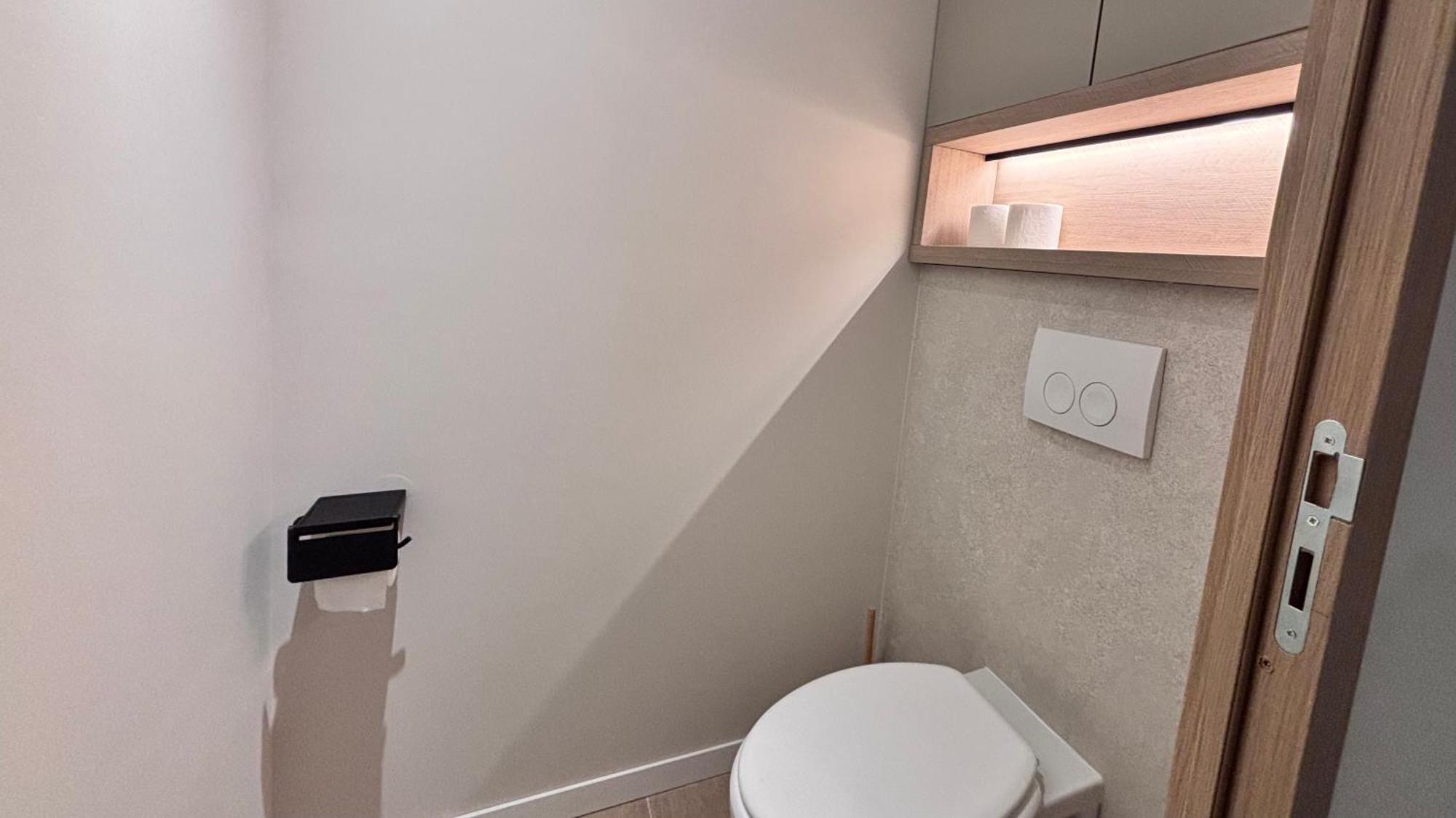 Blossom Suite-hyper Centre Jacuzzi Balcon Clim Apartment Lyon