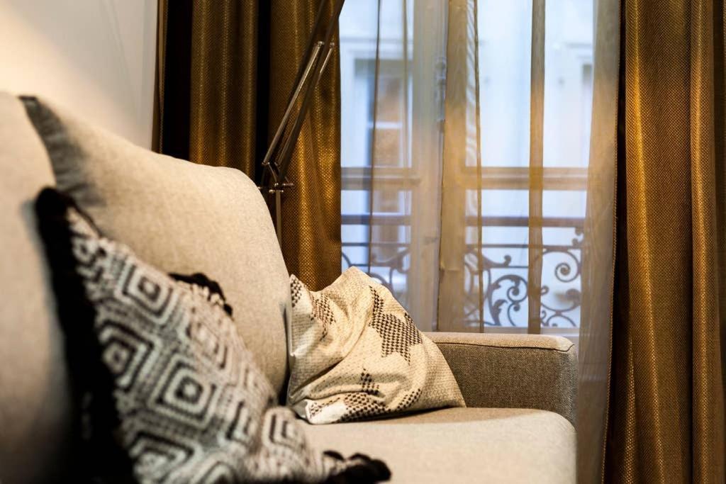 70m2 De Pur Bonheur En Plein Centre - Rhone Ail Appartement