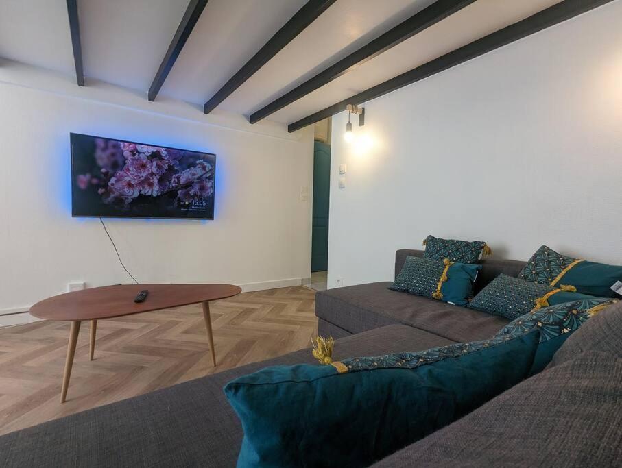 Balneo, Ecran Lcd, Literie 160x200 Apartment Lyon