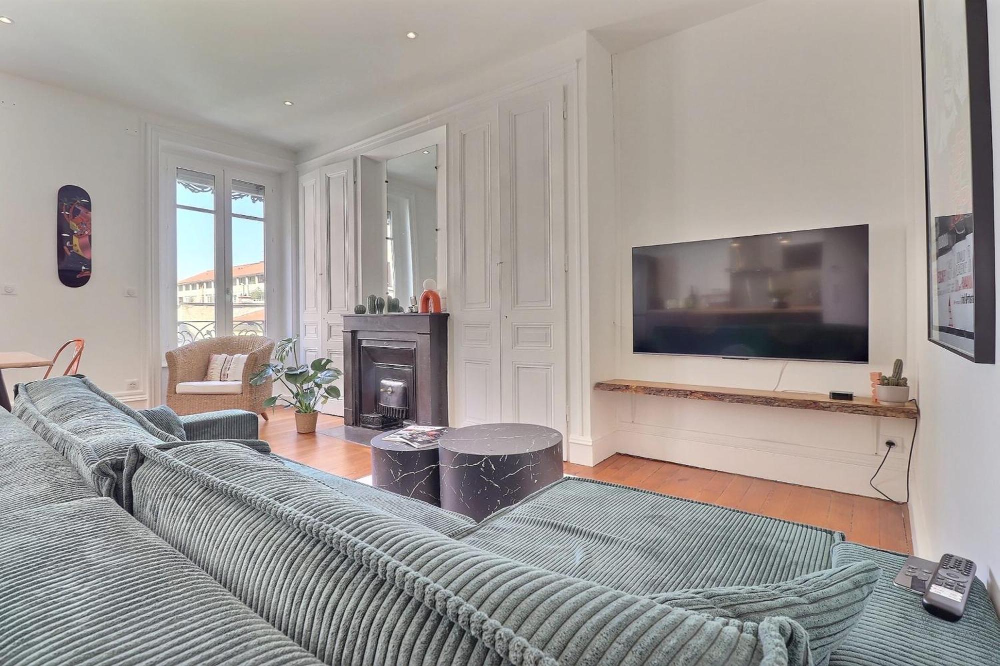 Appartement Escape And Charm In La Croix-rousse Stunning One-bedroom For An