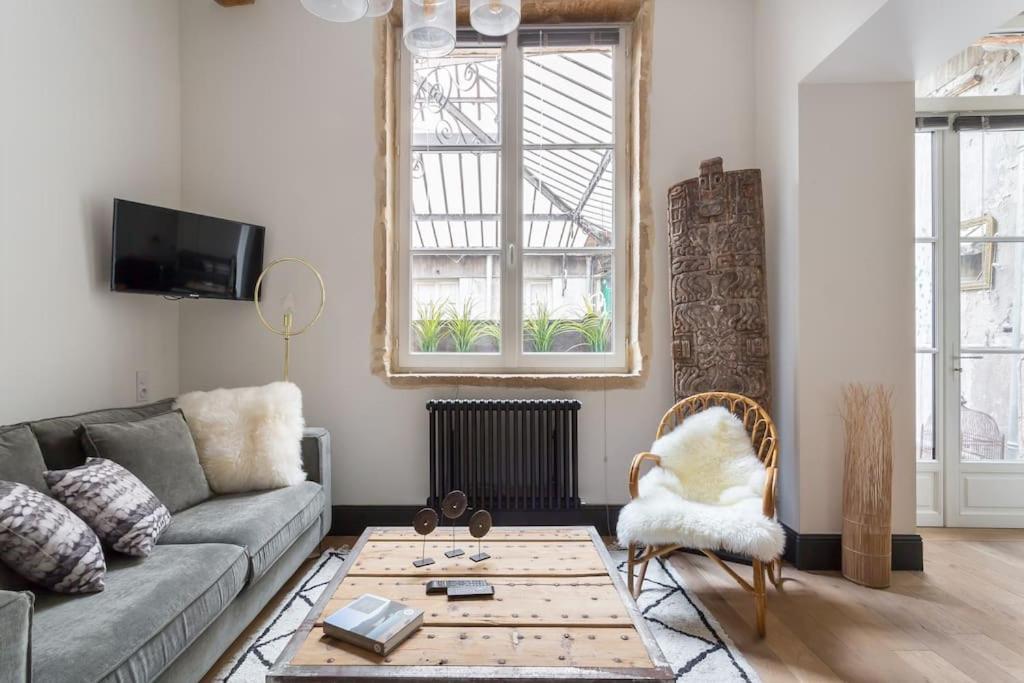 Mazzini, Centre Historique Et Climatise, 1er Appartement *