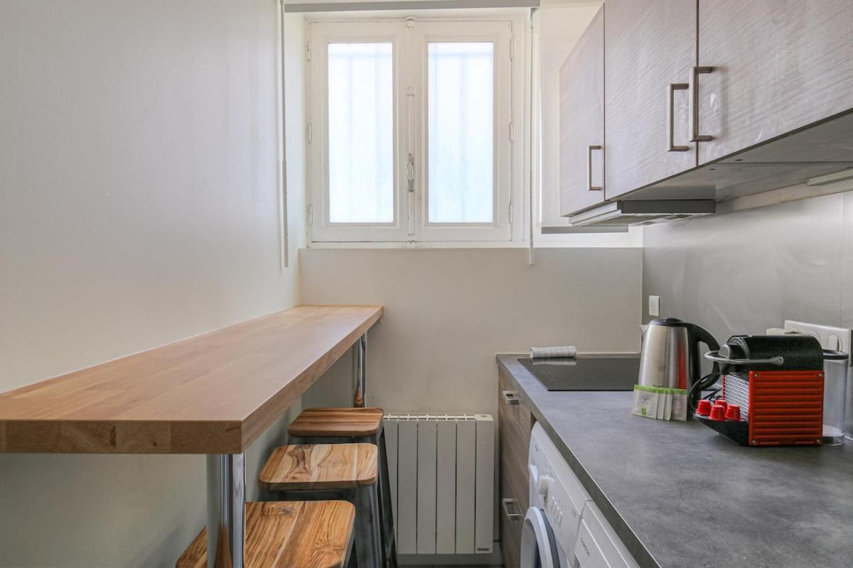Appartement Moderne Avec 2 Chambres, Coeur De