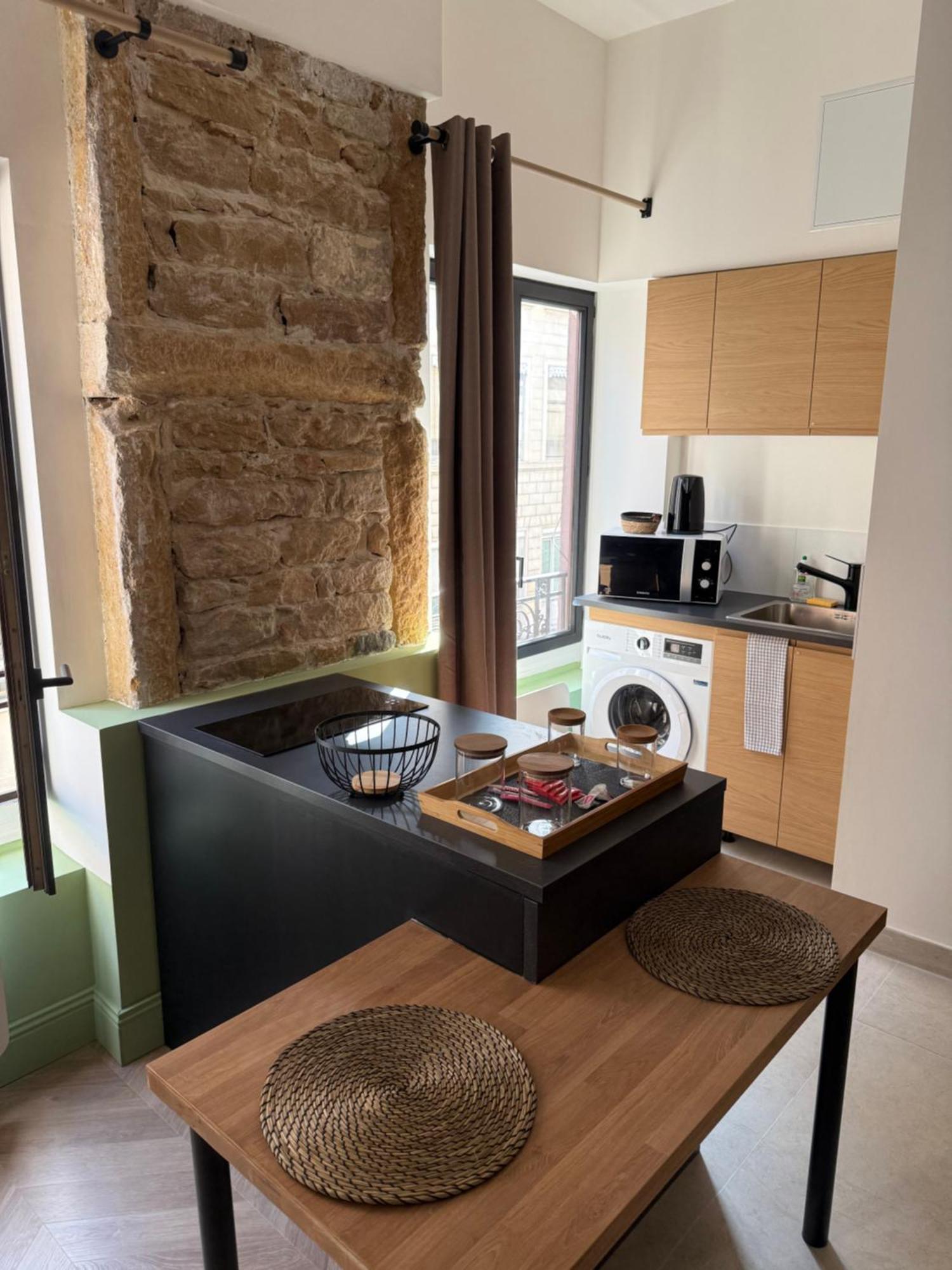 Apartment Elegant Et Chic Refait A Neuf *
