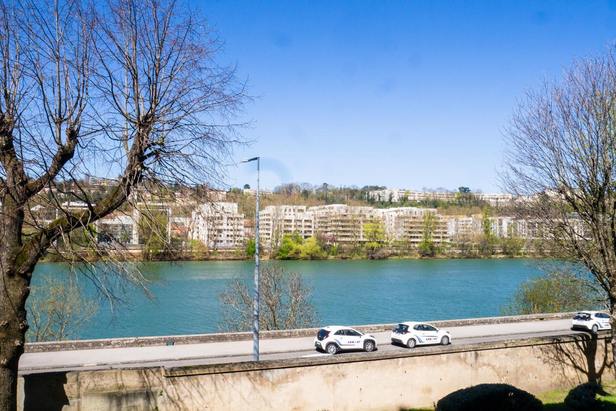 Vue Sur La Saone