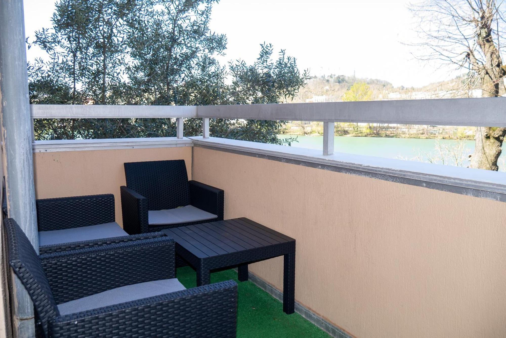 Vue Sur La Saone *