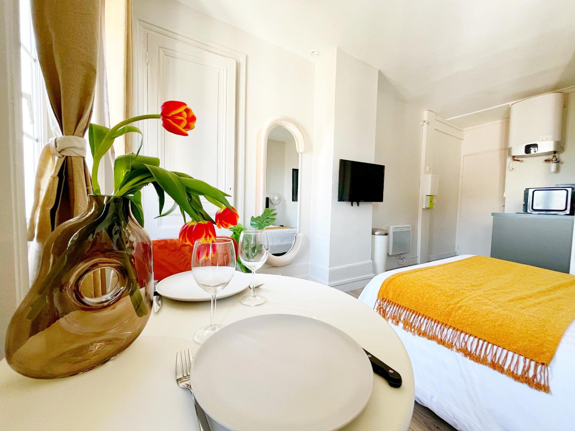 Astrid - Check In H24 - Proche Gare Perrache