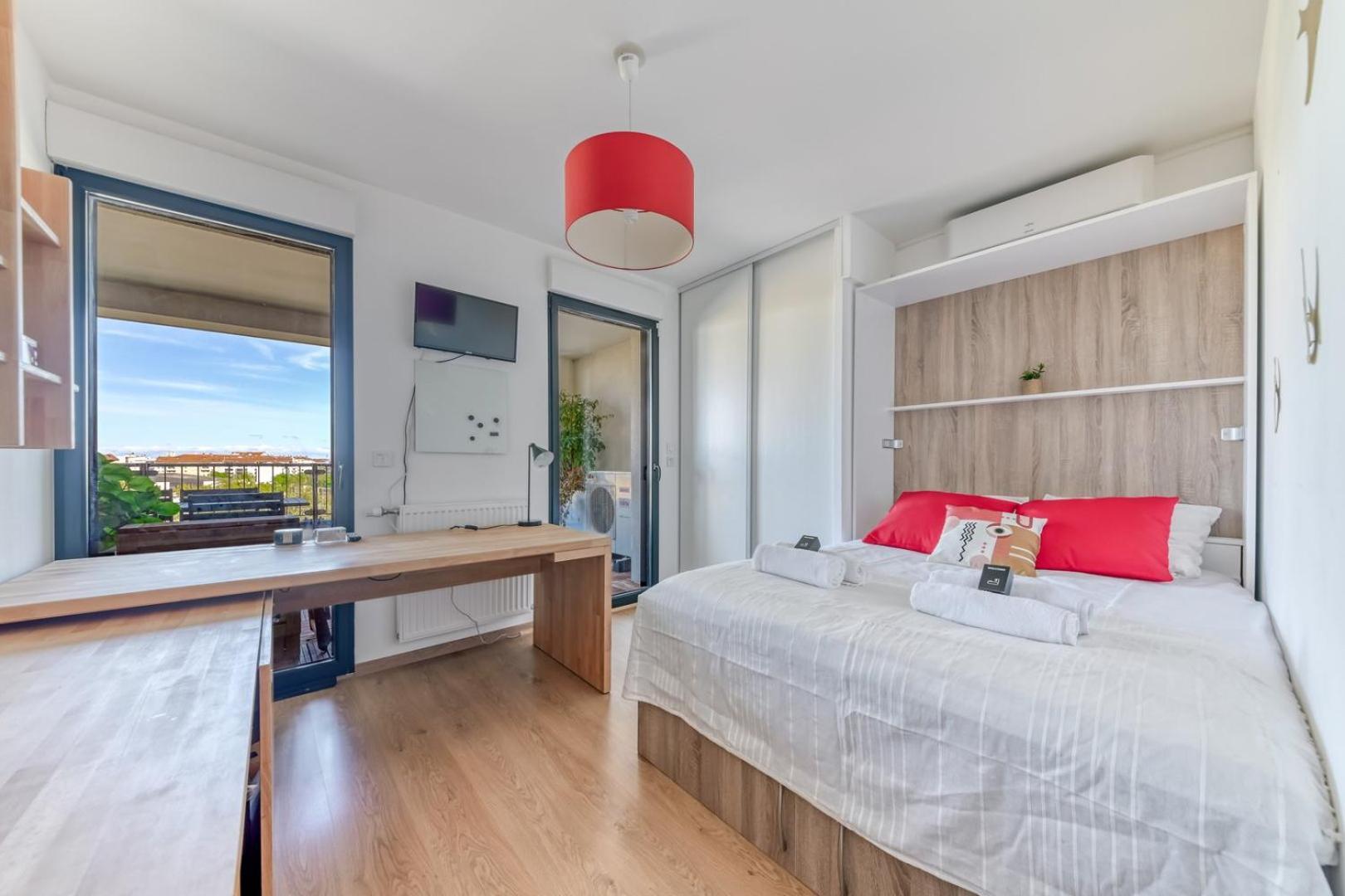 Guestready - Chic With Jacuzzi And Parking Lyon