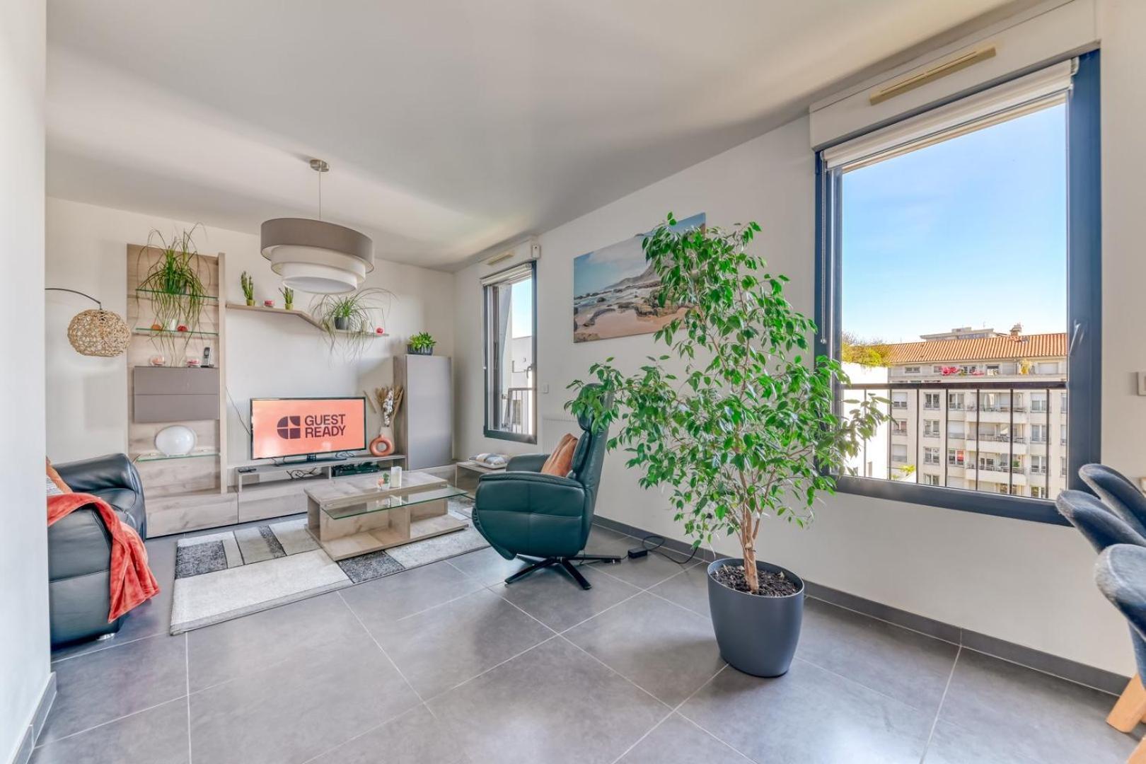Guestready - Chic With Jacuzzi And Parking *