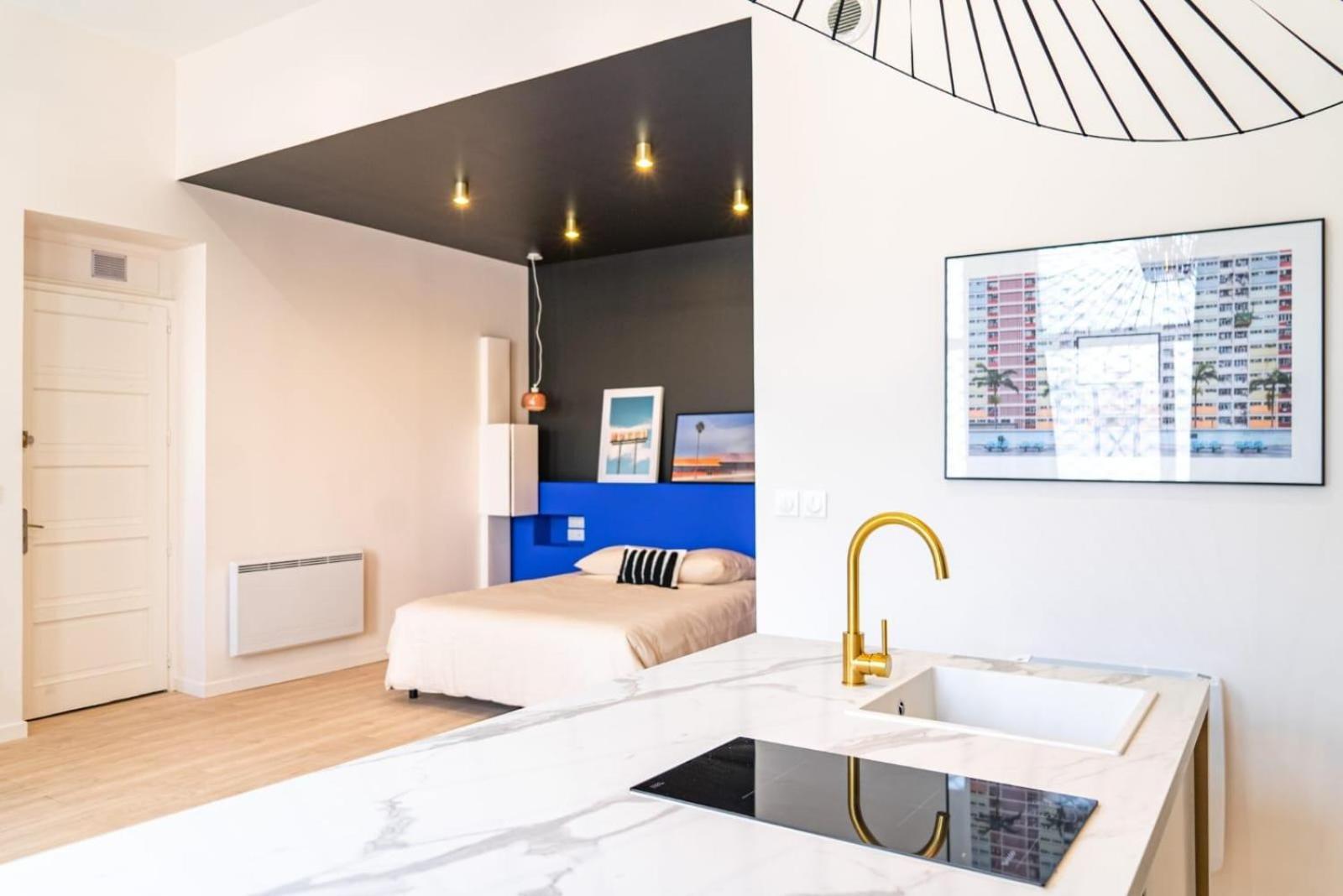 Le Jewell Apartment