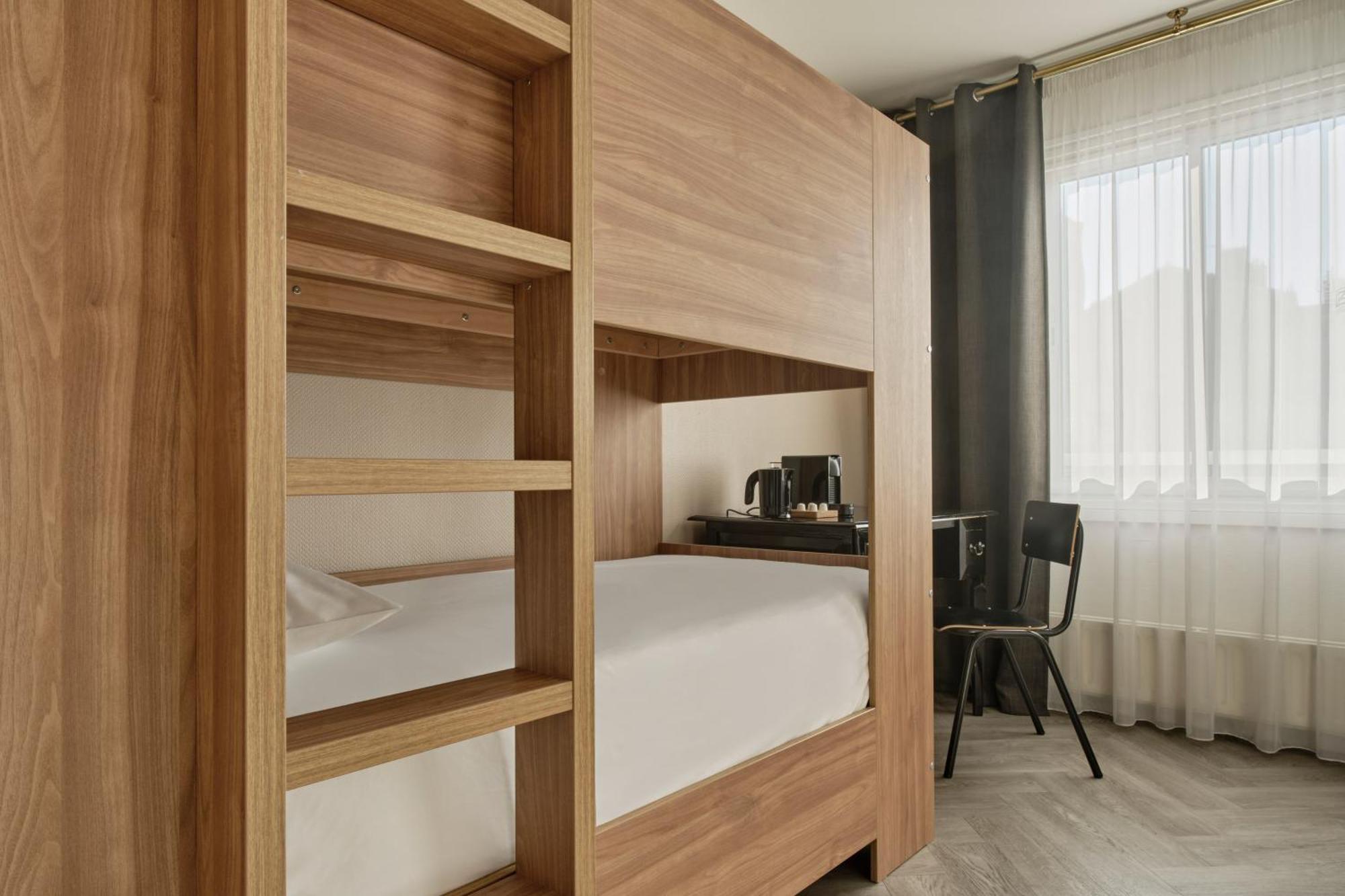 Chromatics & Restaurant Hill Club By Happyculture Lyon