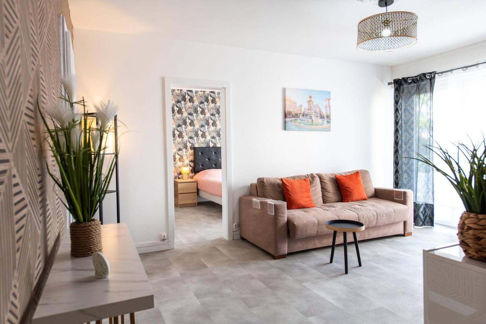 Le 27 - 3*** Cosy A Parking Apartment