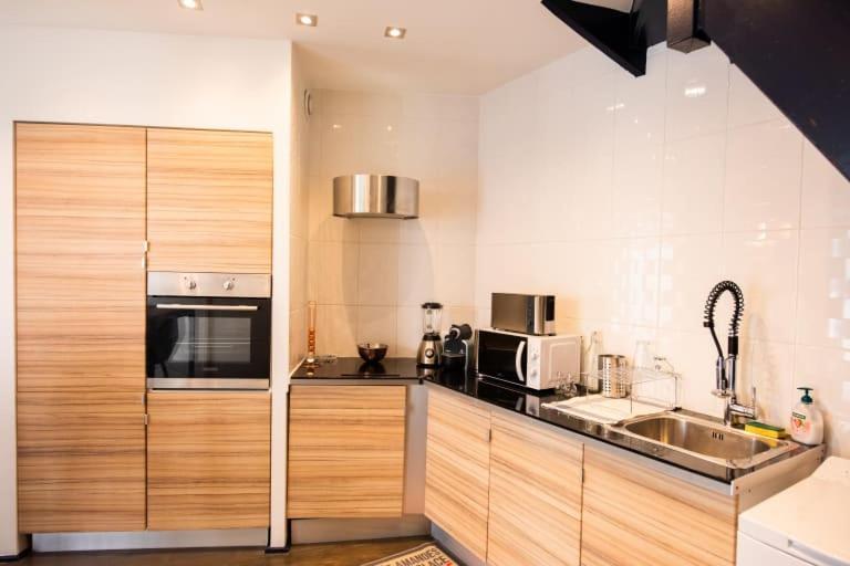 Maison Triplex Jj - Ecrin Verdoyant Au Coeur De Appartement *