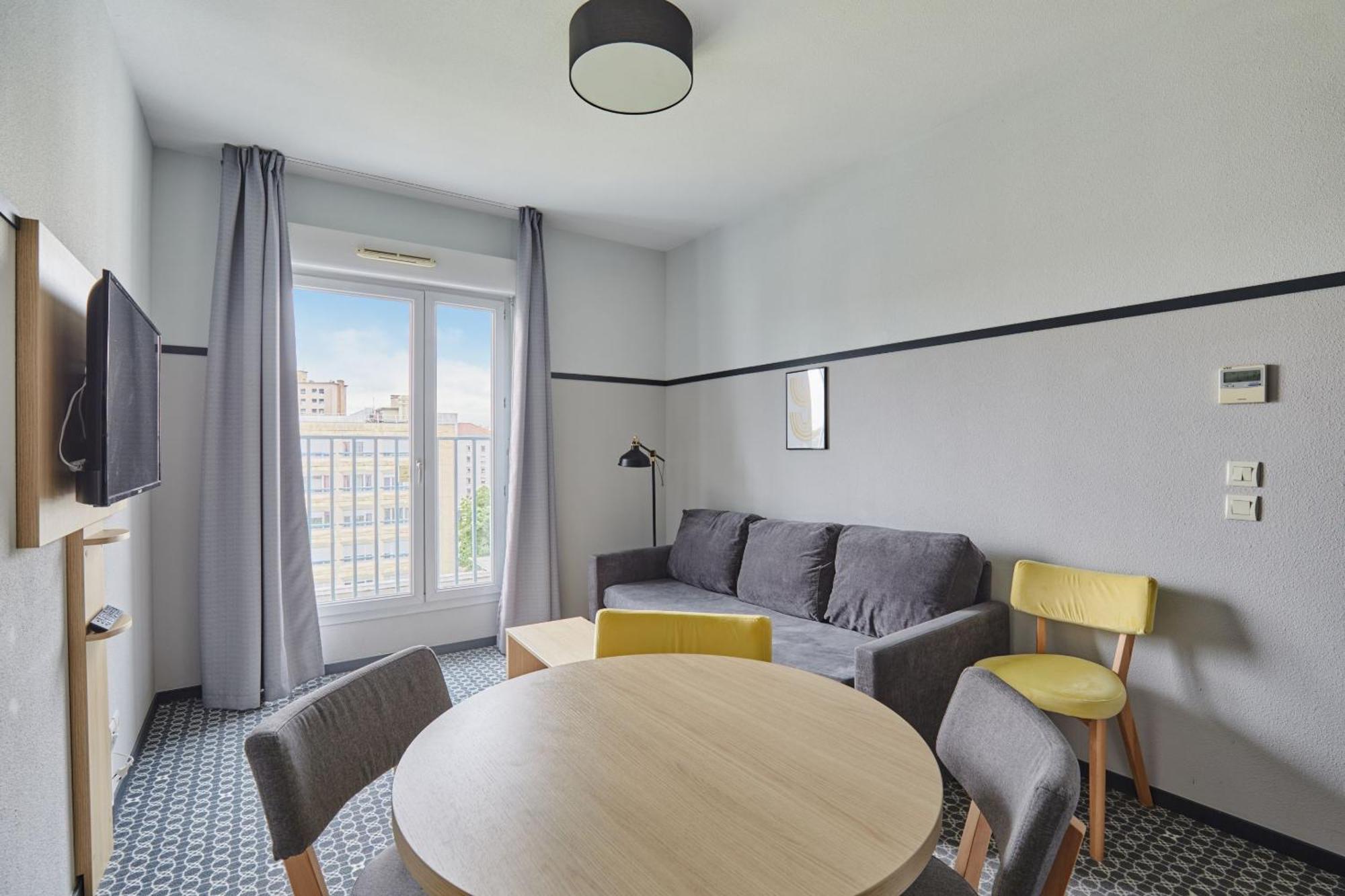 Odalys - Bioparc Est Apartahotel Lyon