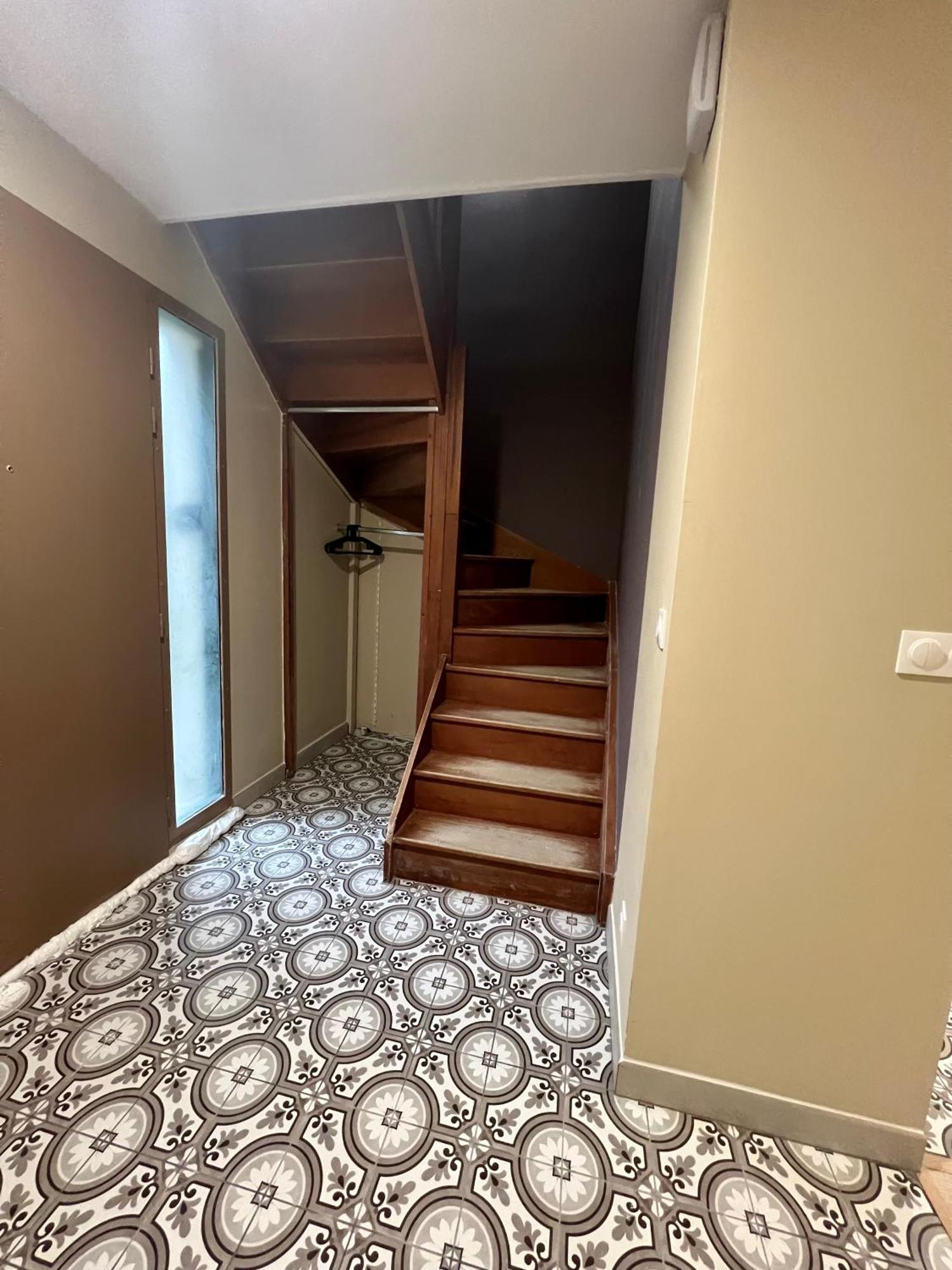 Maison Familiale Avec Jardin 8eme Villa