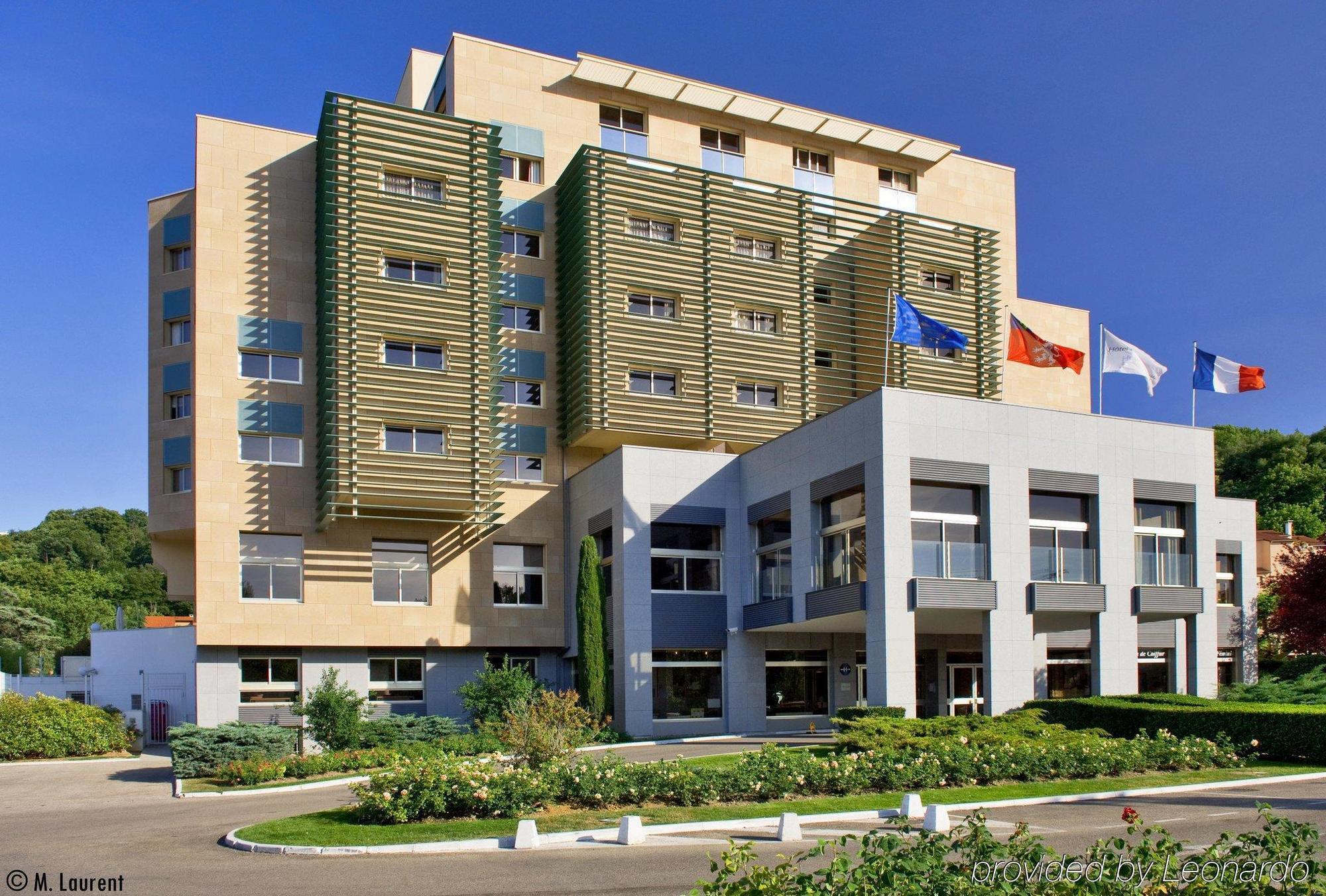 Metropole 4*