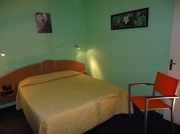 Ho36 Opera Hotel 5*