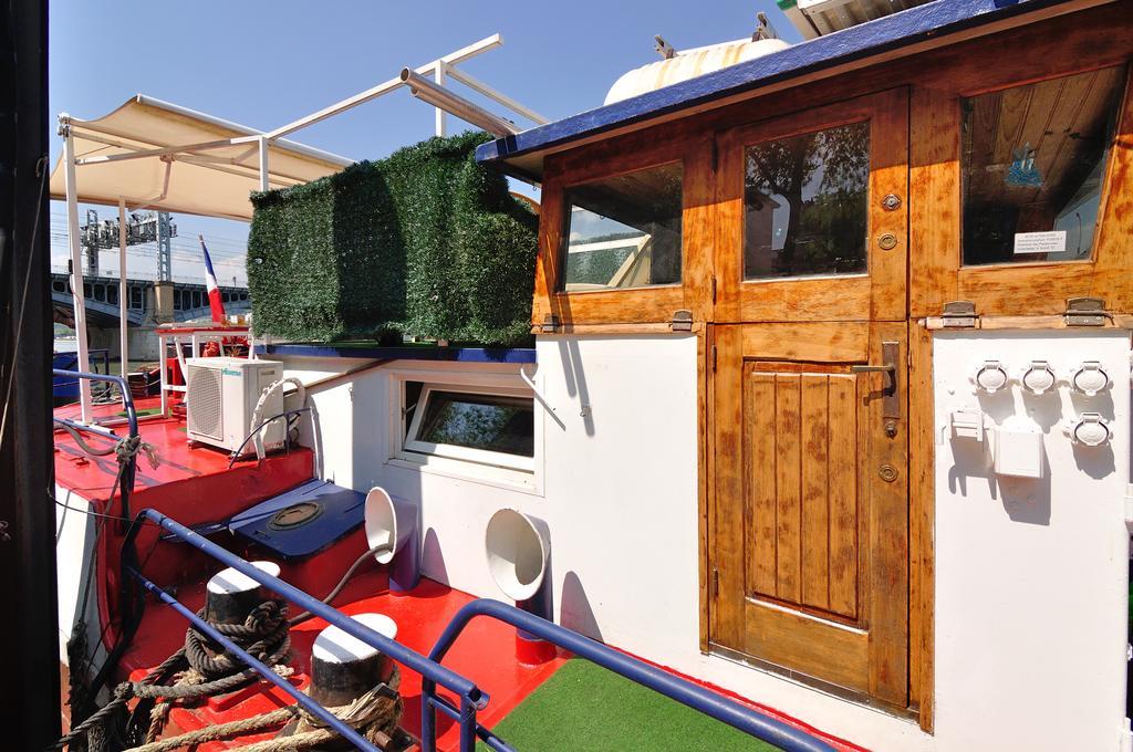 Bateau-hôtel La Peniche Sur La Saone Lyon