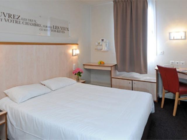 Hotel Ibis Styles Croix Rousse 3*