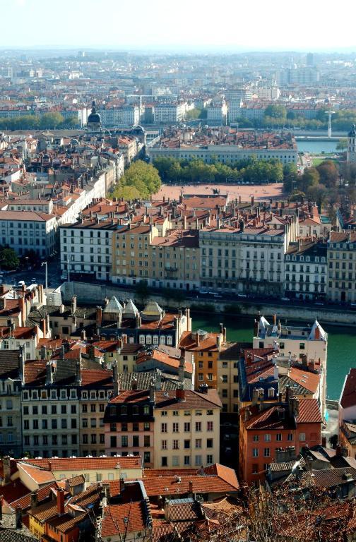 D'hotes Artelit Apartment