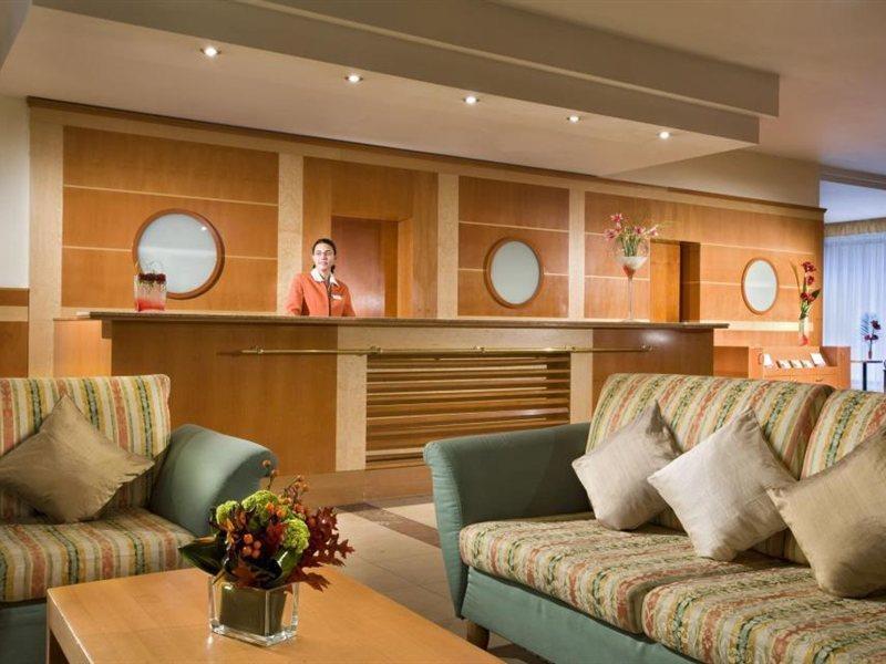 Citadines Presqu'ile 3*